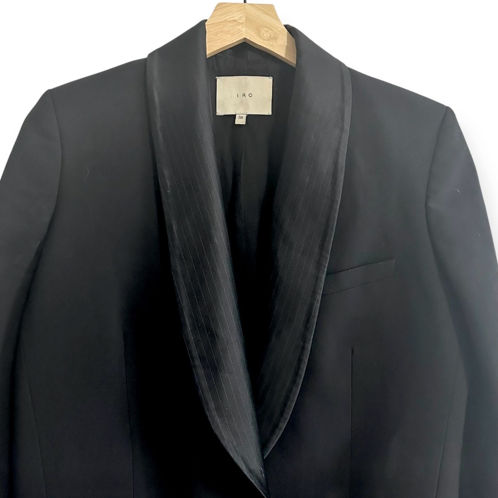 Iro Iro Alix Black Wool Blazer with pin stripe satin collar. 38E Size S / US 4 / IT 40 - 7 Thumbnail