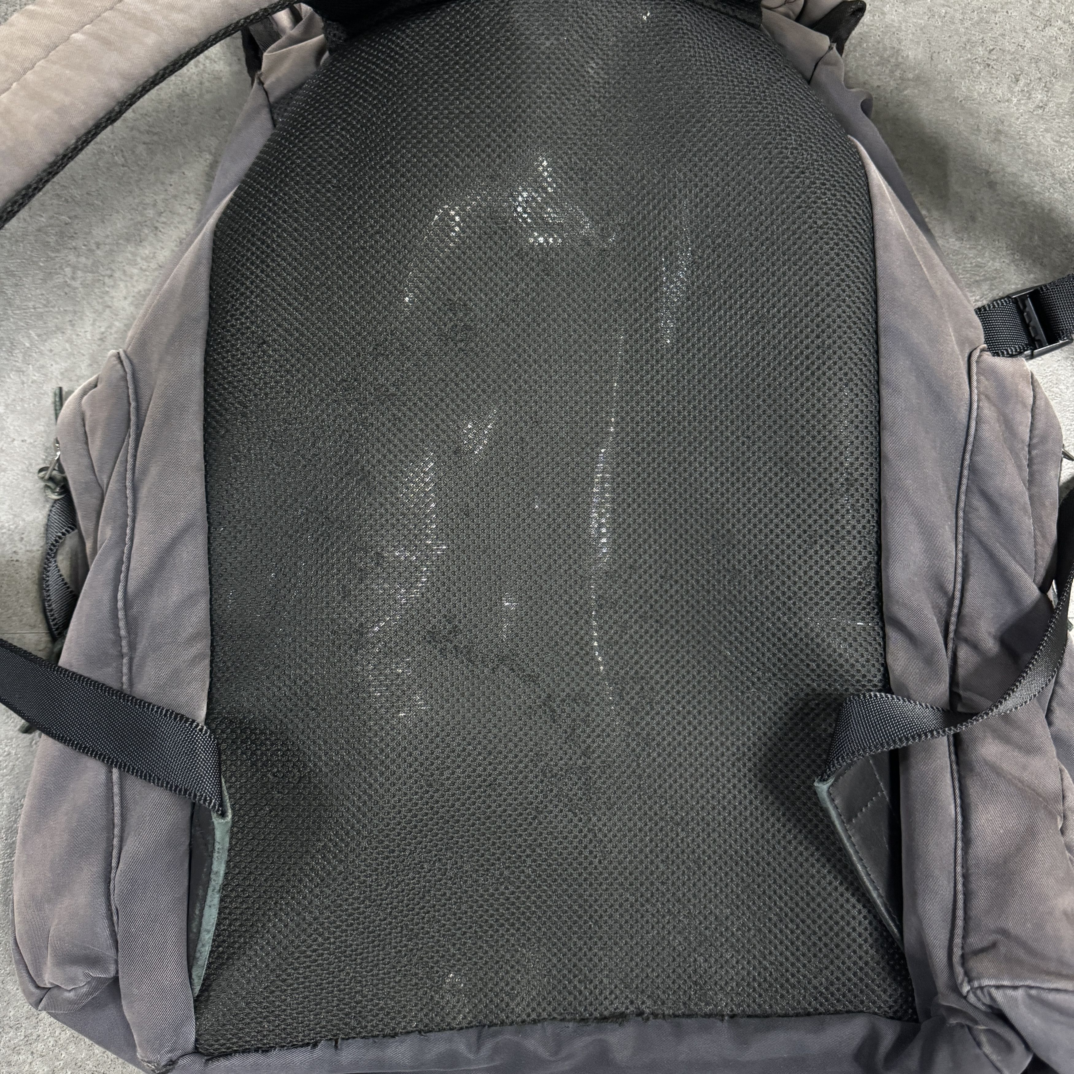 Undercover Undercover A/W09 'Earmuff Maniac' Joy Division Backpack Size ONE SIZE - 4 Thumbnail