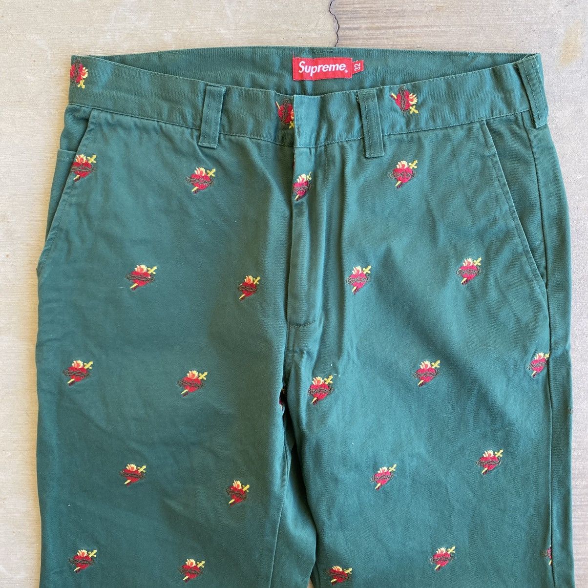 Supreme Supreme Sacred Heart Work Pants Dark Green 2017 Size US 32 / EU 48 - 2 Thumbnail