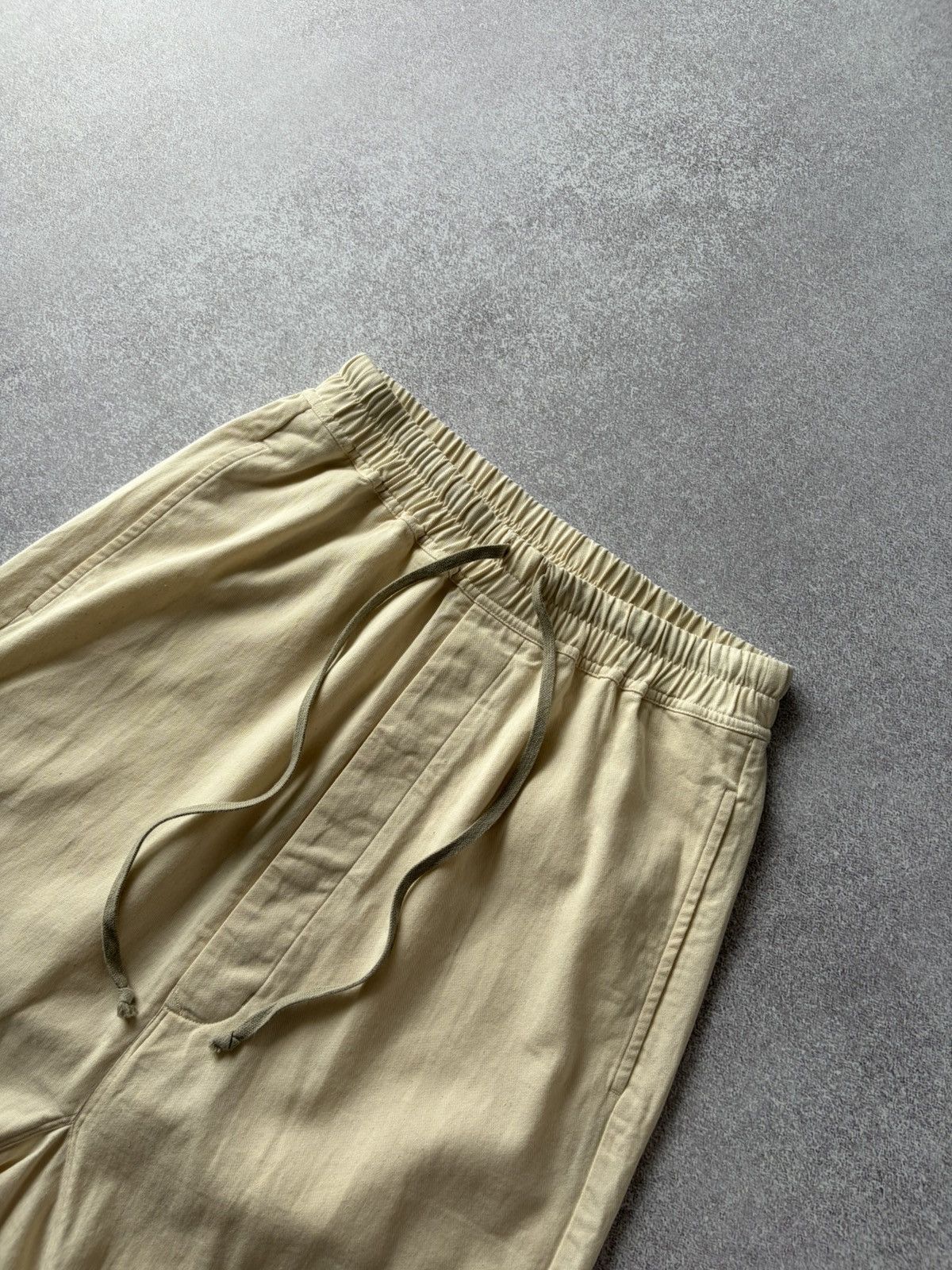 Rick Owens Rick Owens Fogachine SS22 Drop Crotch Wide Cut Beige Shorts Size US 31 - 6 Thumbnail