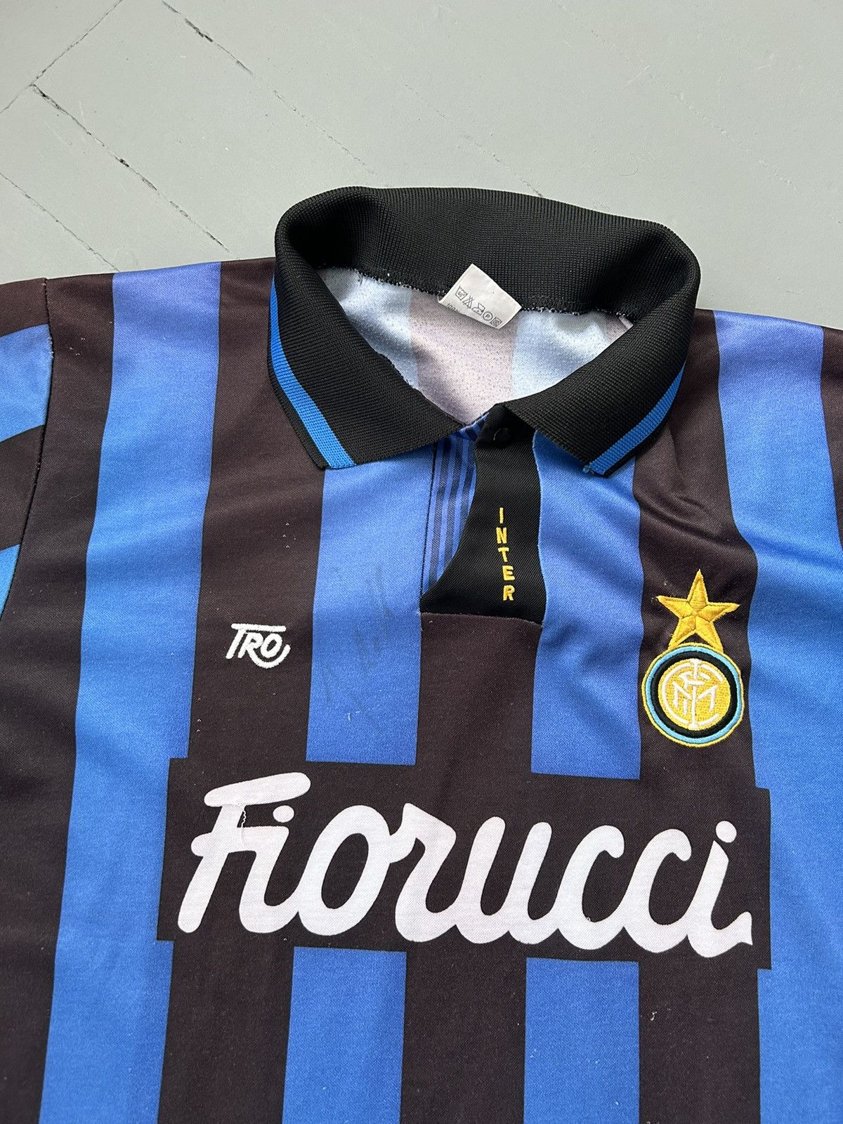 Other FC Inter soccer jersey Size US M / EU 48-50 / 2 - 5 Thumbnail