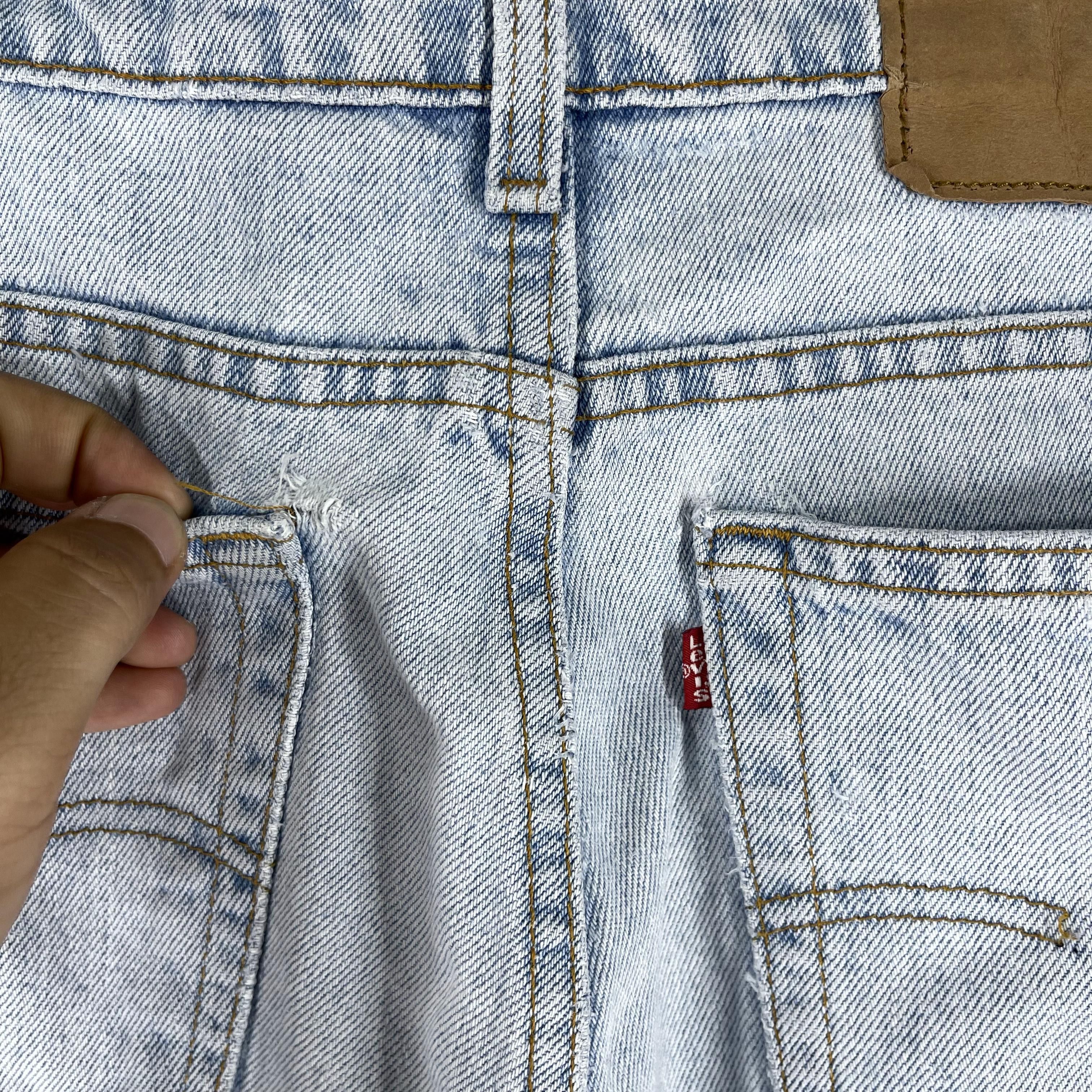 Levi's × Vintage W36 L35 Vintage Distressed Levis 550 Ripped Jeans Size US 36 / EU 52 - 12 Thumbnail