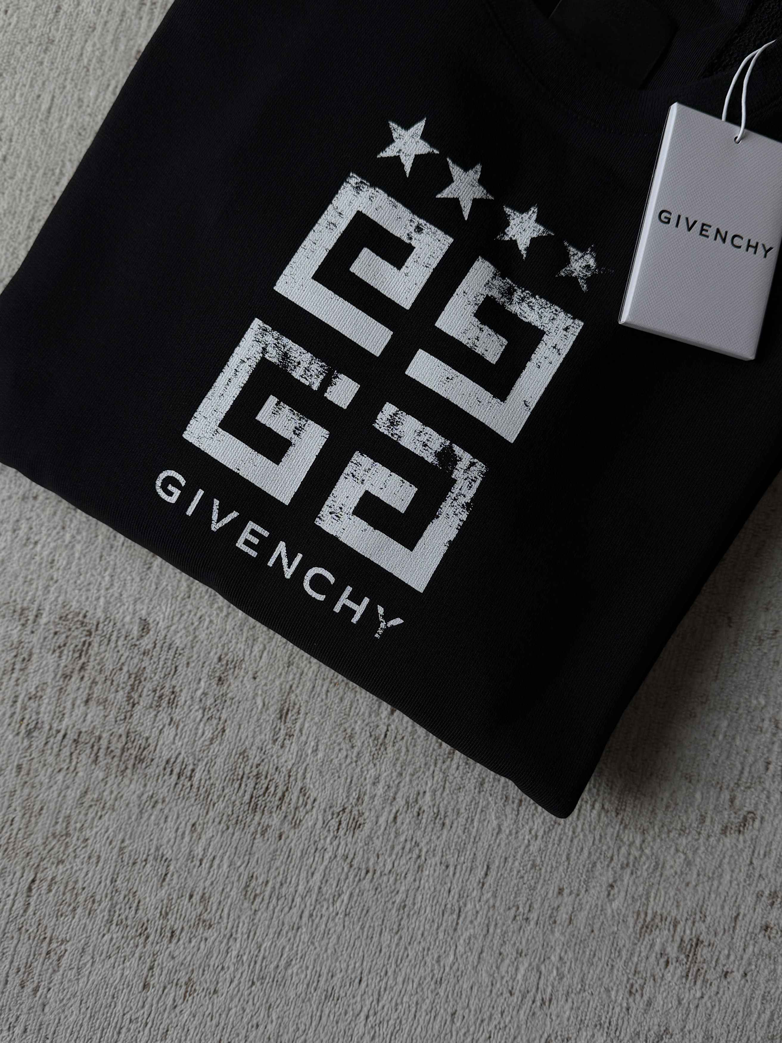 Givenchy Givenchy swetshirts Size US L / EU 52-54 / 3 - 2 Thumbnail