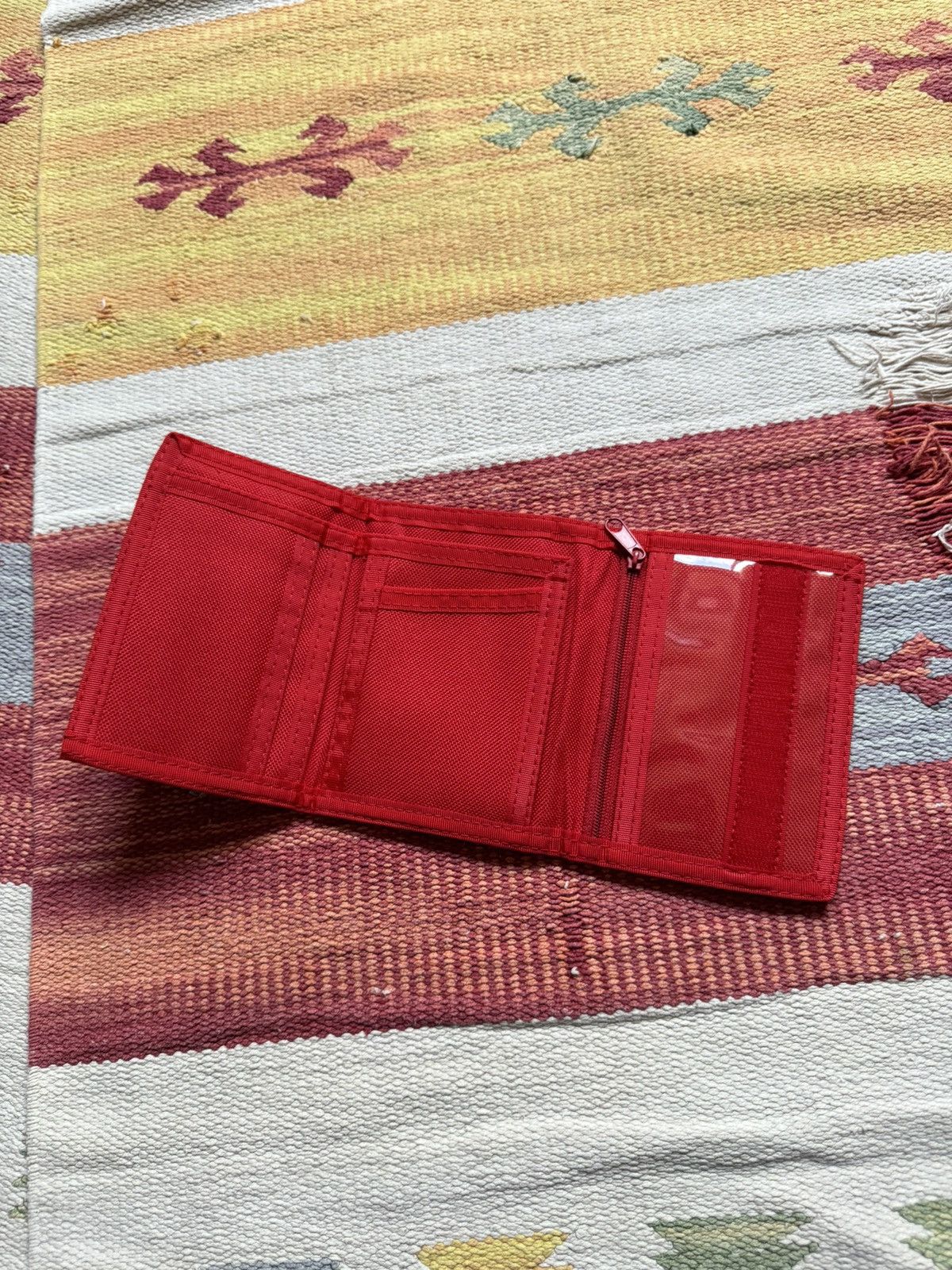 Marlboro Vintage 00’s Marlboro y2k Formula 1 Racing Red Wallet Size ONE SIZE - 4 Thumbnail