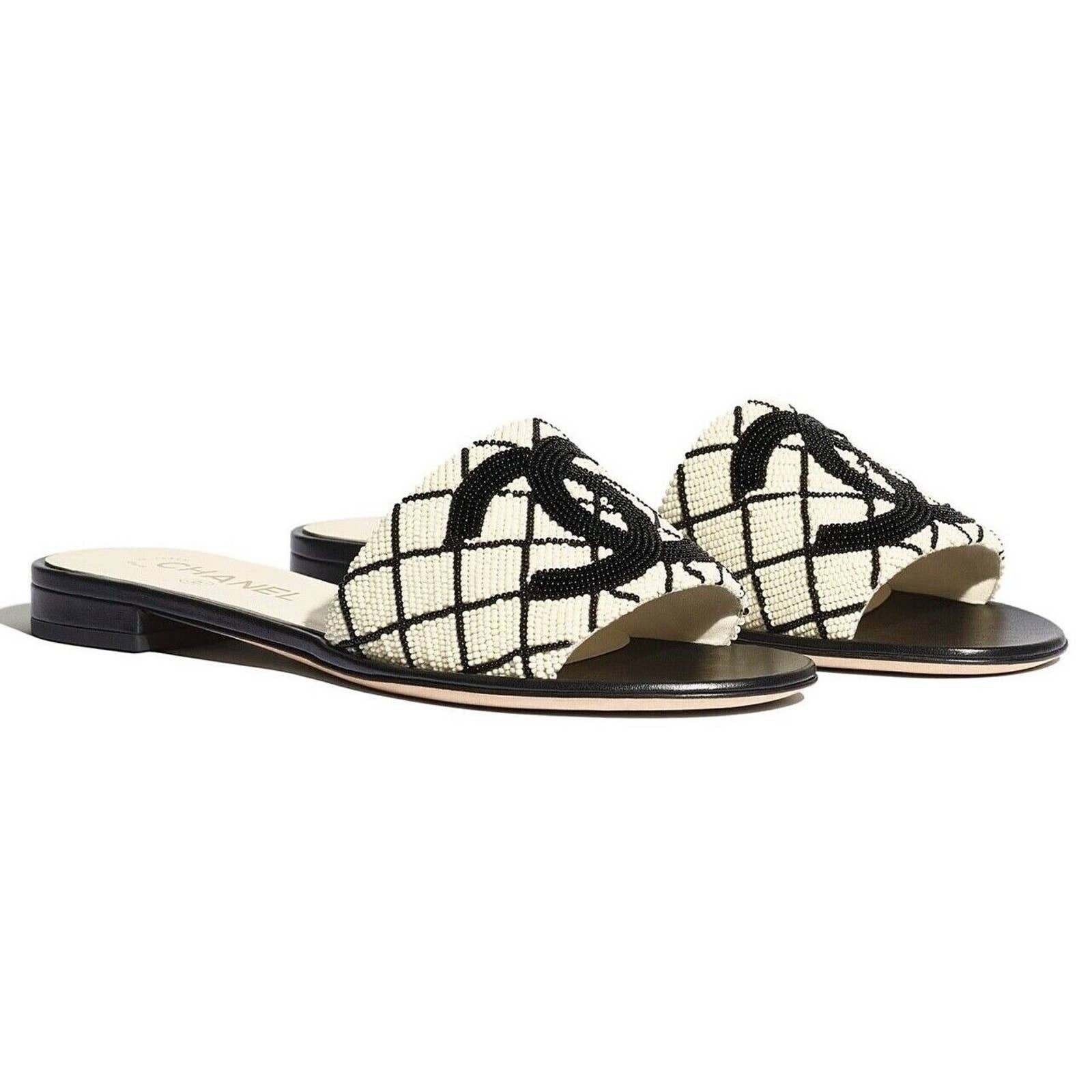 Chanel Chanel 20P Black White Pearl Embroidery CC Logo Slide Slip Size US 6 / IT 36 - 1 Thumbnail