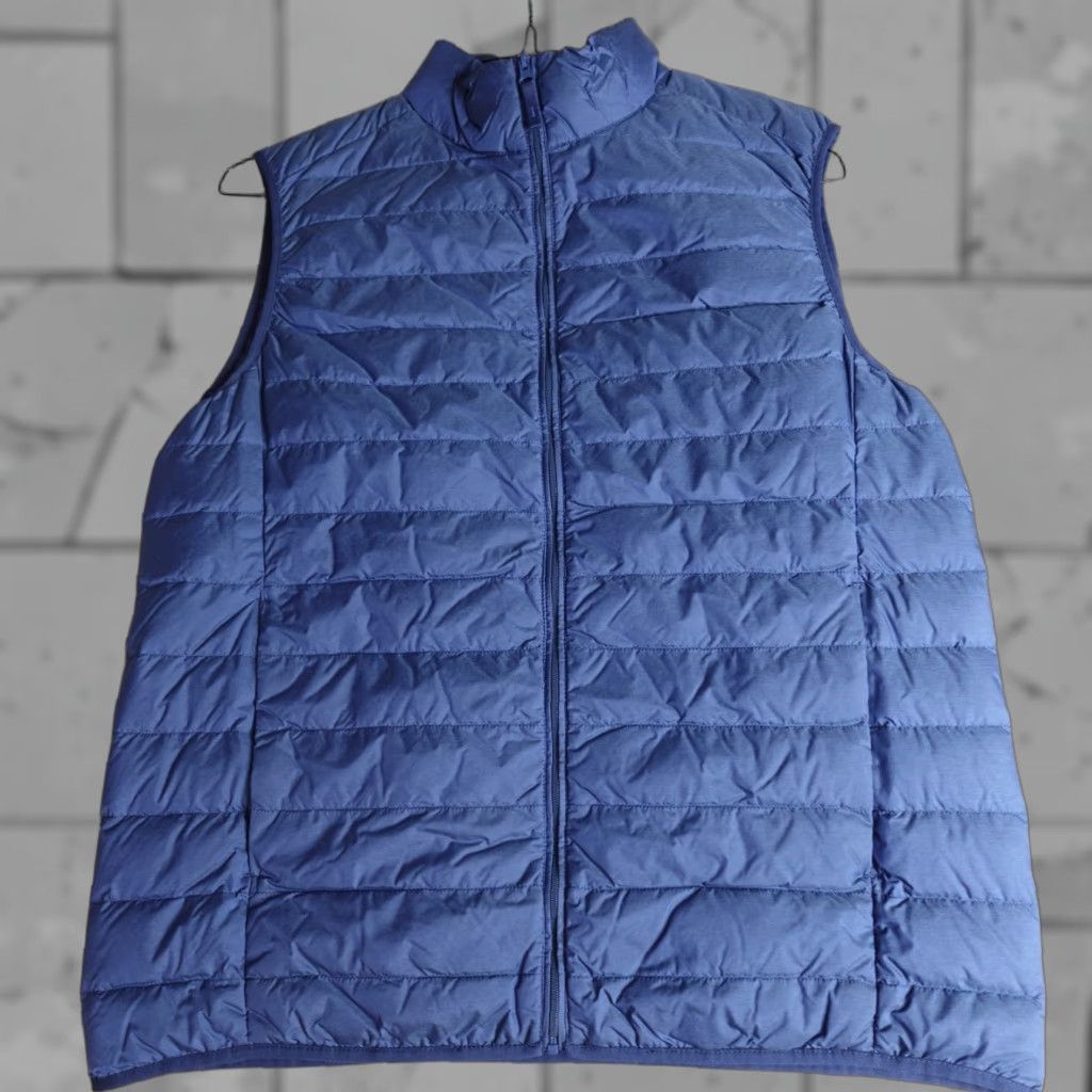 Uniqlo Uniqlo Vest Medium Blue Puffer Down Full Zip Lightweight Lightweight Down Filled Parka Vest Men M Blue Winter Fall Full Zip Lightweight Size US M / EU 48-50 / 2 - 1 Thumbnail