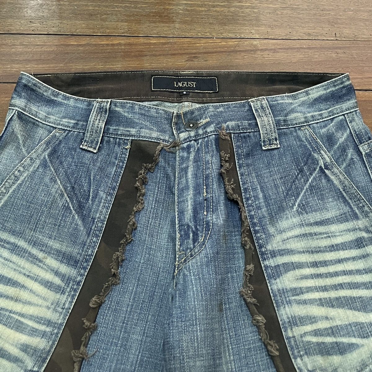 Le Grande Bleu (L.G.B.) Very Rare Vintage Japanese Brand Lagust Jeans 1990s Size US 33 - 3 Thumbnail