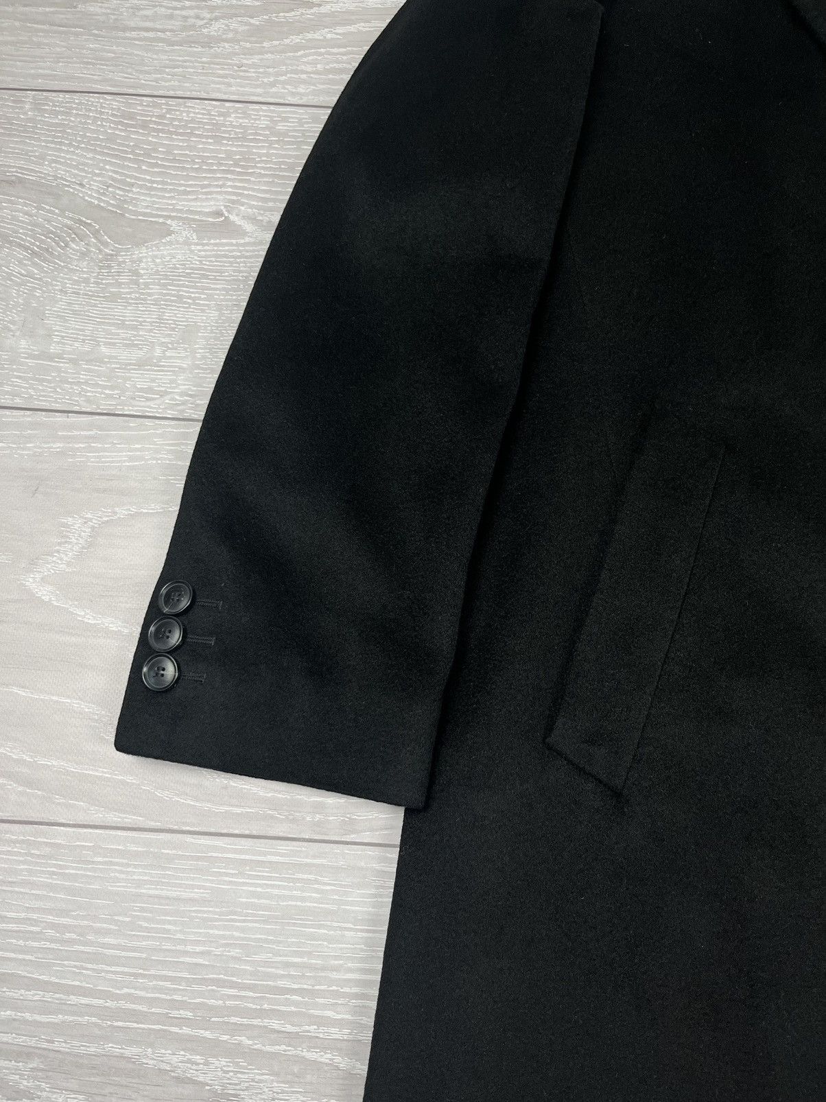 Hugo Boss Hugo Boss Morgan 100% Cashmere Three Buttons Long Black Coat Size US L / EU 52-54 / 3 - 7 Thumbnail
