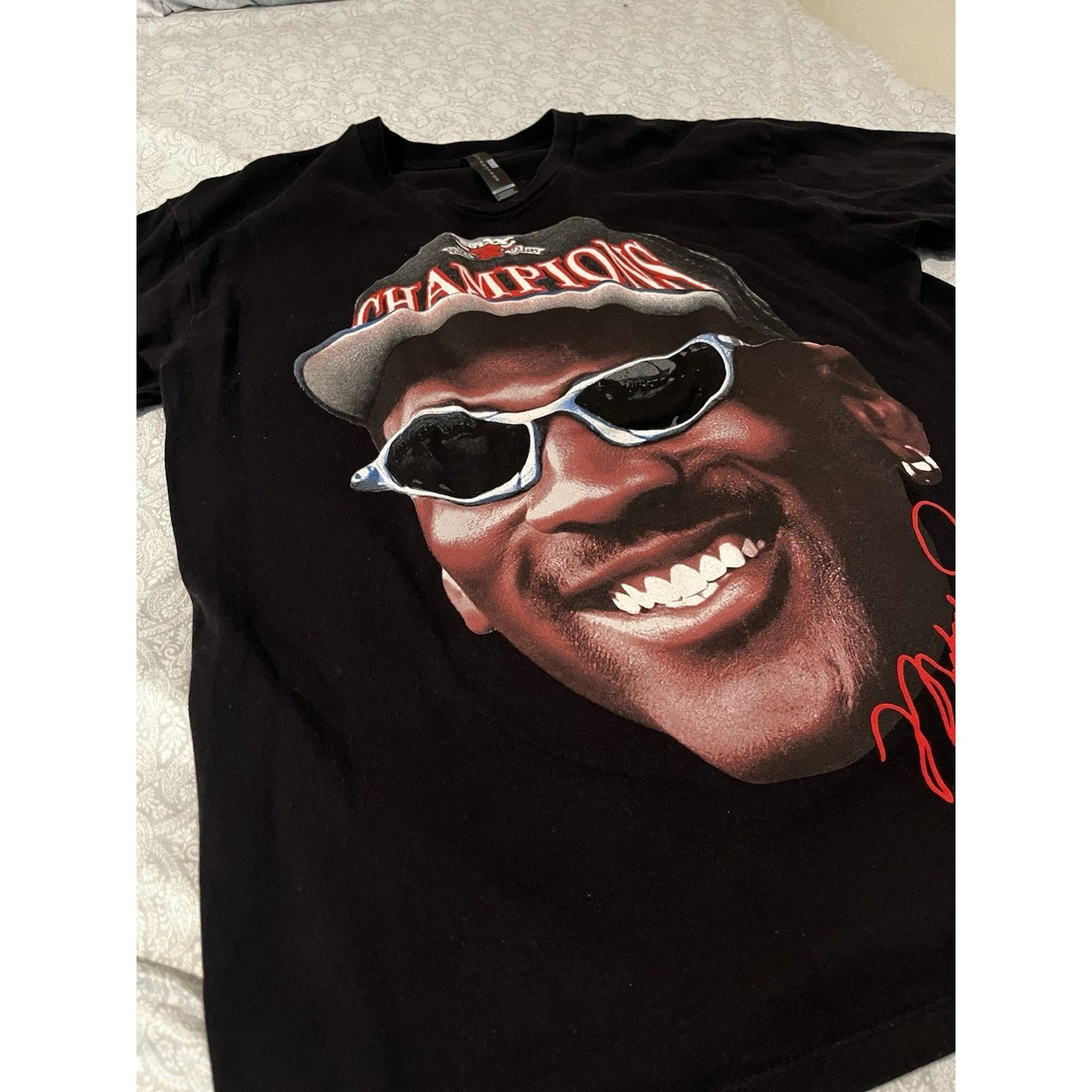 Other Michael Jordan Champions Graphic T Shirt Men's Large Bulls Size US L / EU 52-54 / 3 - 4 Thumbnail