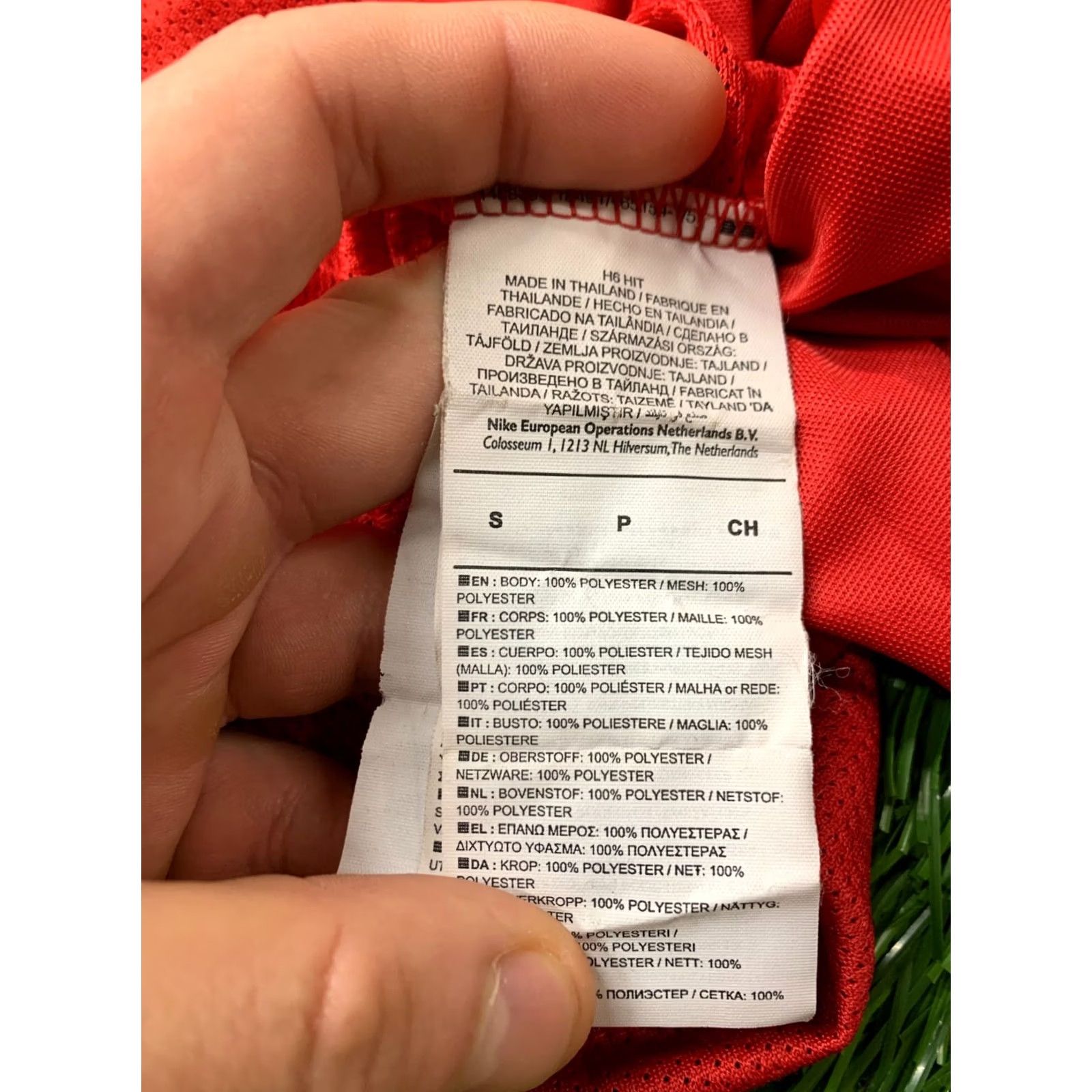 Nike Nike Dri-FIT Academy Football Shirt Men S Red/White Jersey JERSEY Tee 2016 2010-2019 Team Classic Short Sleeve United Soccer Shirt Size US S / EU 44-46 / 1 - 6 Thumbnail