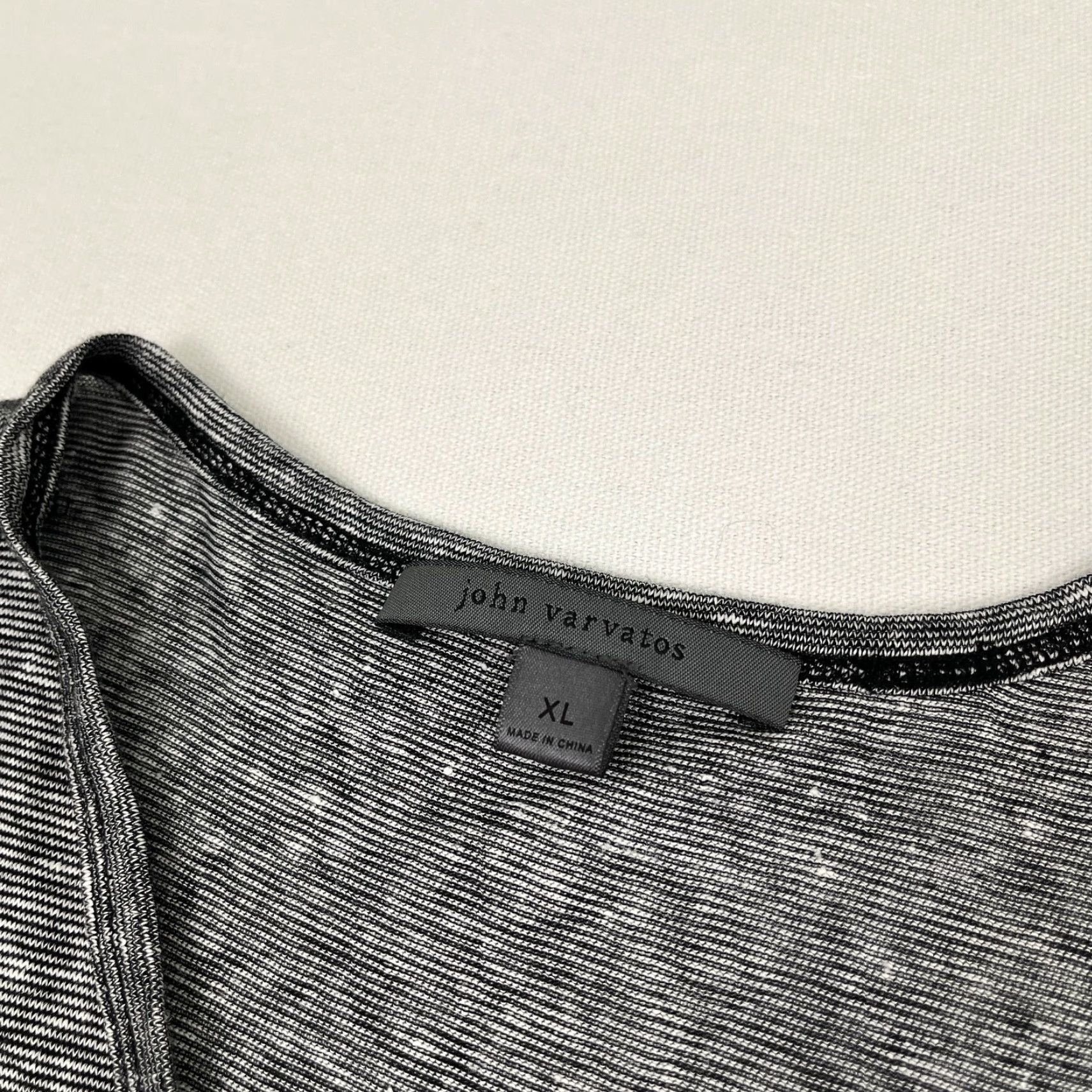 John Varvatos John Varvatos Shirt Mens XL Gray Linen Cotton Driggs V-Neck Feeder Stripe Casual Size US XL / EU 56 / 4 - 2 Thumbnail