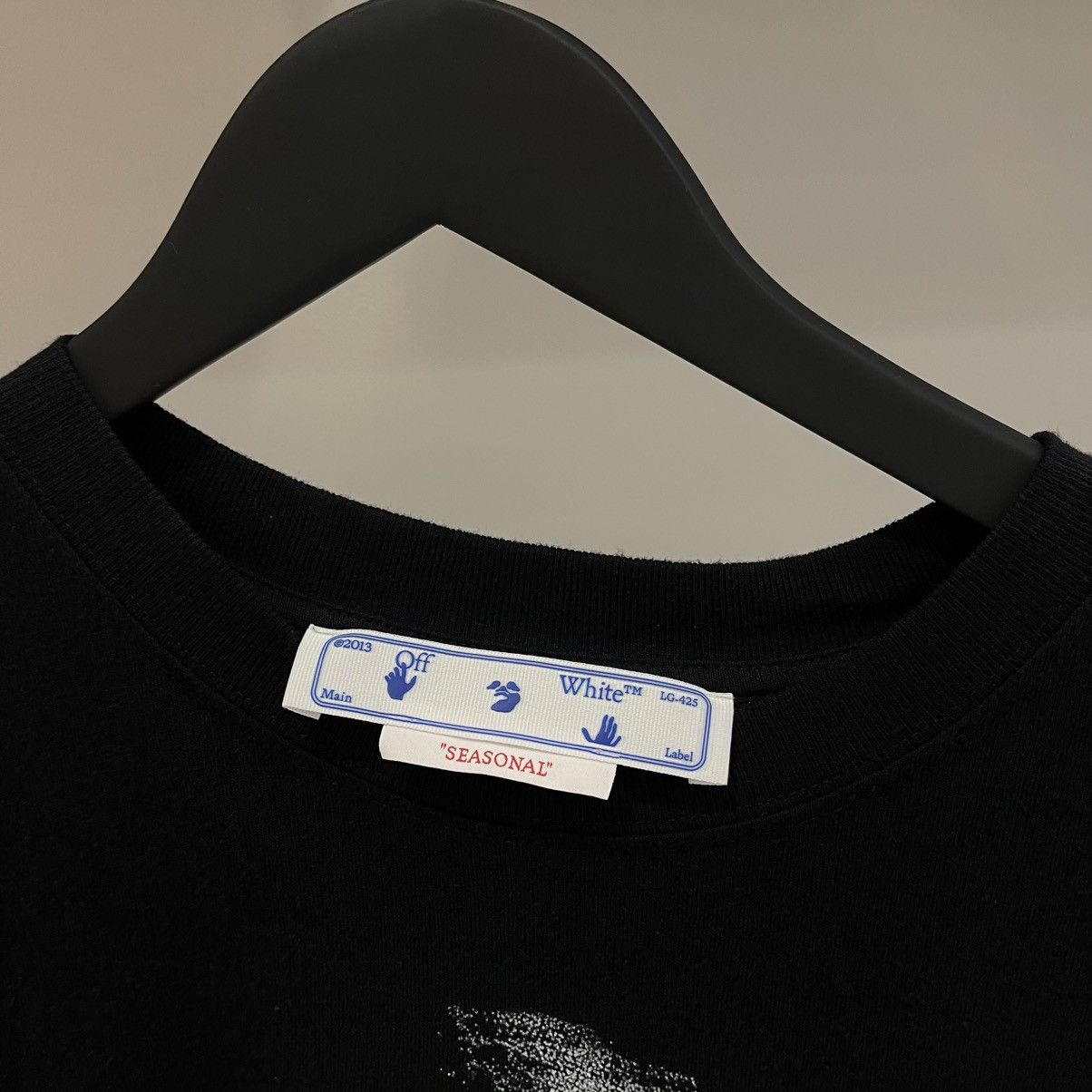 Off-White Off-White Tribal Type Tee Size US S / EU 44-46 / 1 - 4 Thumbnail