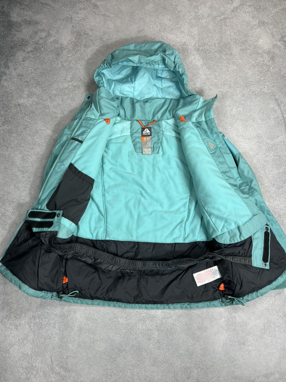 Nike ACG VTG Nike ACG Waterproof Windbreaker Ski Panelled Gorpcore Size US M / EU 48-50 / 2 - 10 Thumbnail