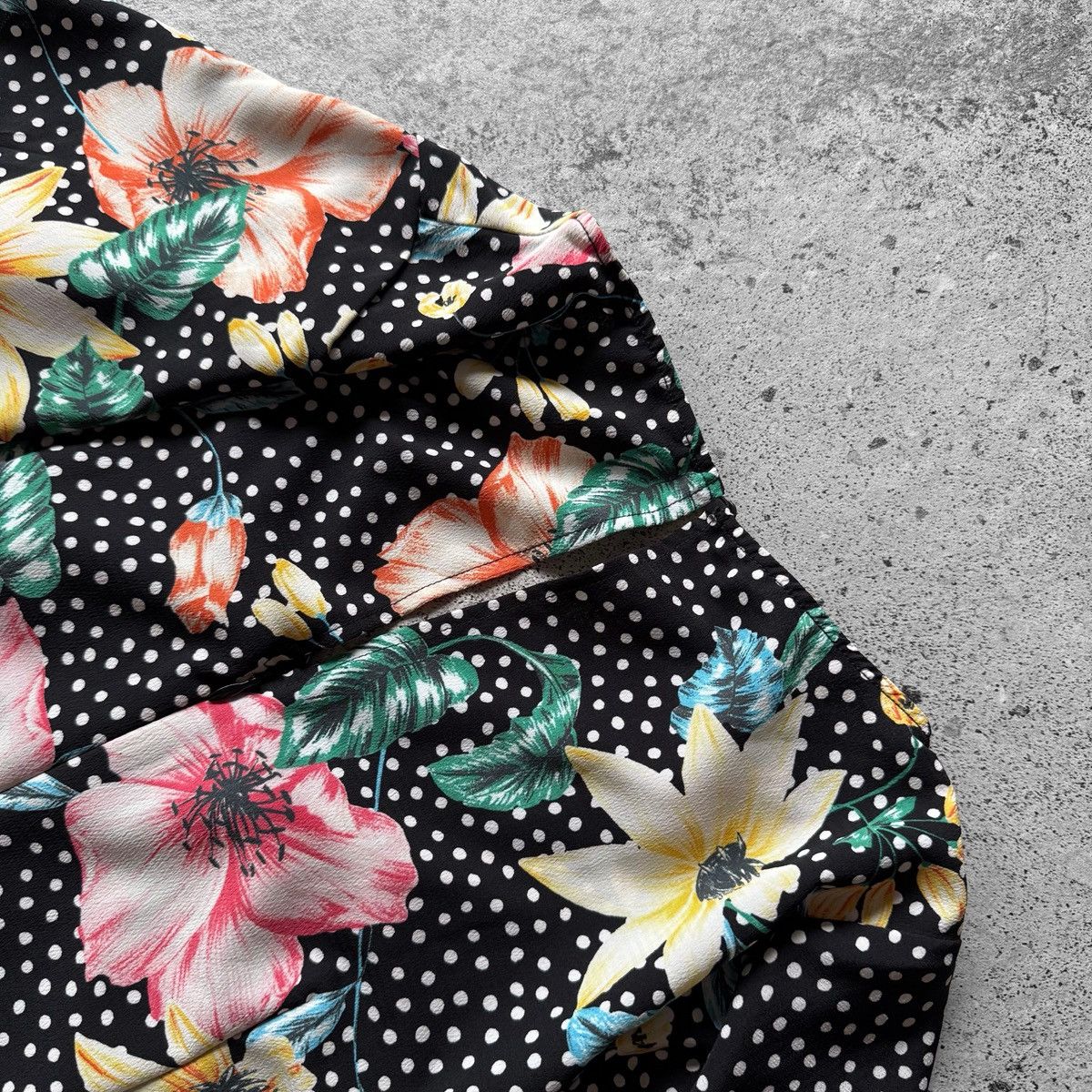 Zara Zara Basic Womens Floral Polka Dot Dress Short Sleeve V-Neck Size S / US 4 / IT 40 - 5 Thumbnail