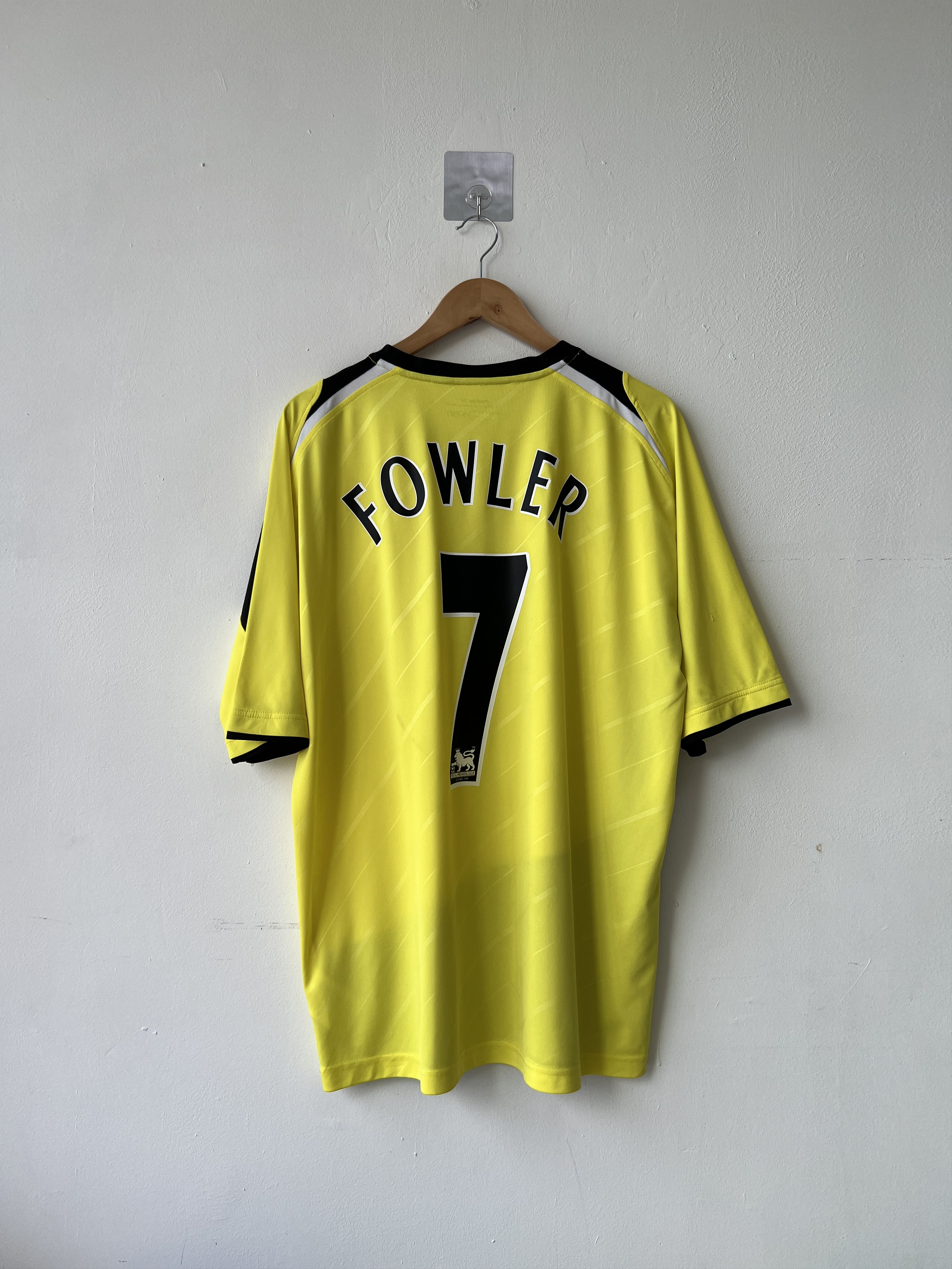 Reebok (XL) Manchester City 2005-07 Third Kit Fowler #7 Size US XL / EU 56 / 4 - 1 Thumbnail