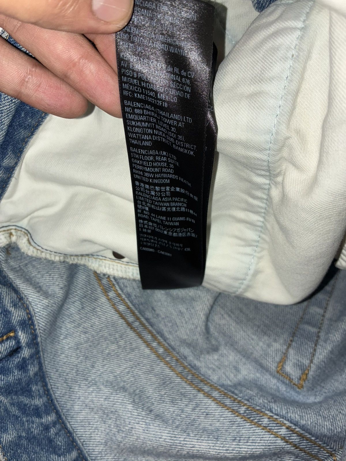 Balenciaga Balenciaga Skater Shorts Size US 32 / EU 48 - 16 Thumbnail