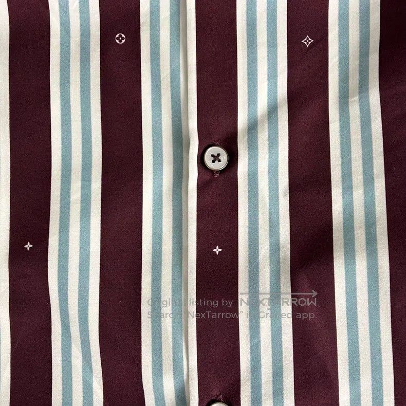 Louis Vuitton Louis Vuitton 26 New presbyopia embellished short sleeve p Size US L / EU 52-54 / 3 - 6 Thumbnail