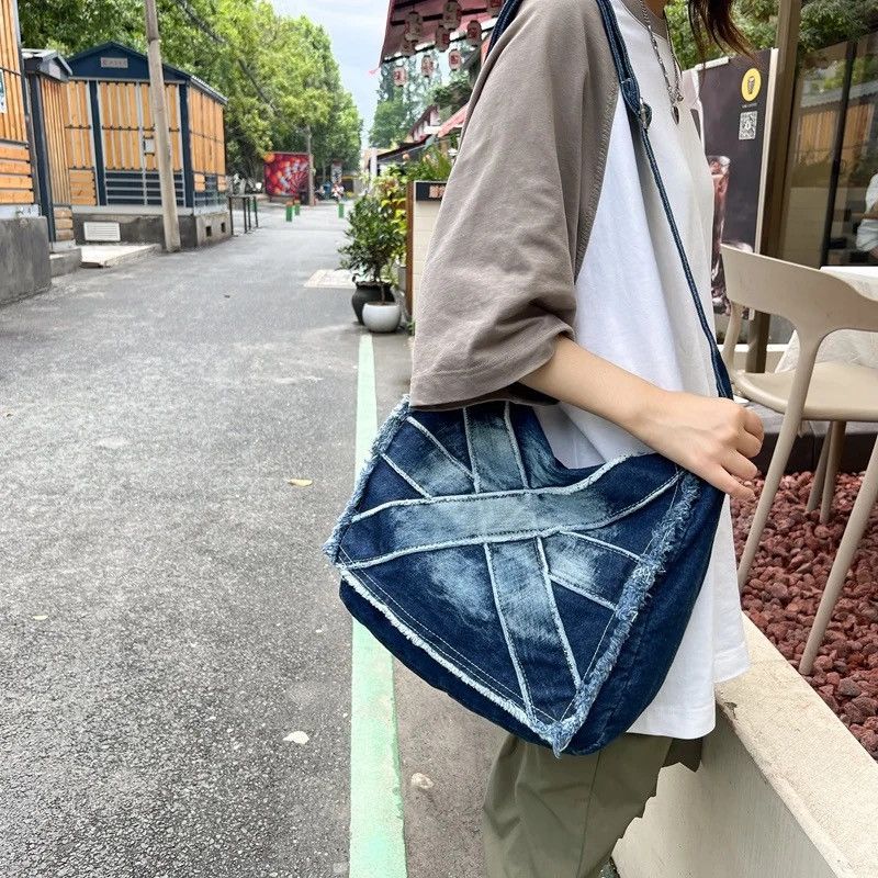 Japanese Brand Denim Crossbody Bag Size ONE SIZE - 2 Thumbnail