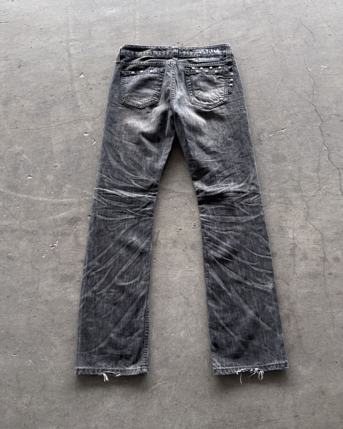 If Six Was Nine × KMRii × Le Grande Bleu (L.G.B.) Tbj Jeans Mud Wash Black Denim Jeans Size US 30 / EU 46 - 5 Thumbnail