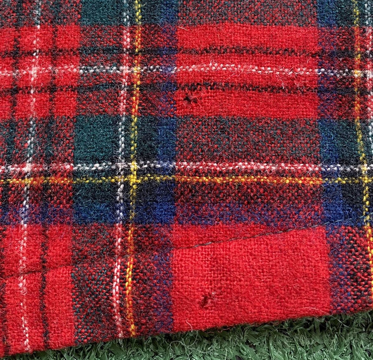 Pendleton VTG 60’s Pendleton Wool Plaid Flap Pocket Loop Collar Sz L Size US L / EU 52-54 / 3 - 12 Thumbnail
