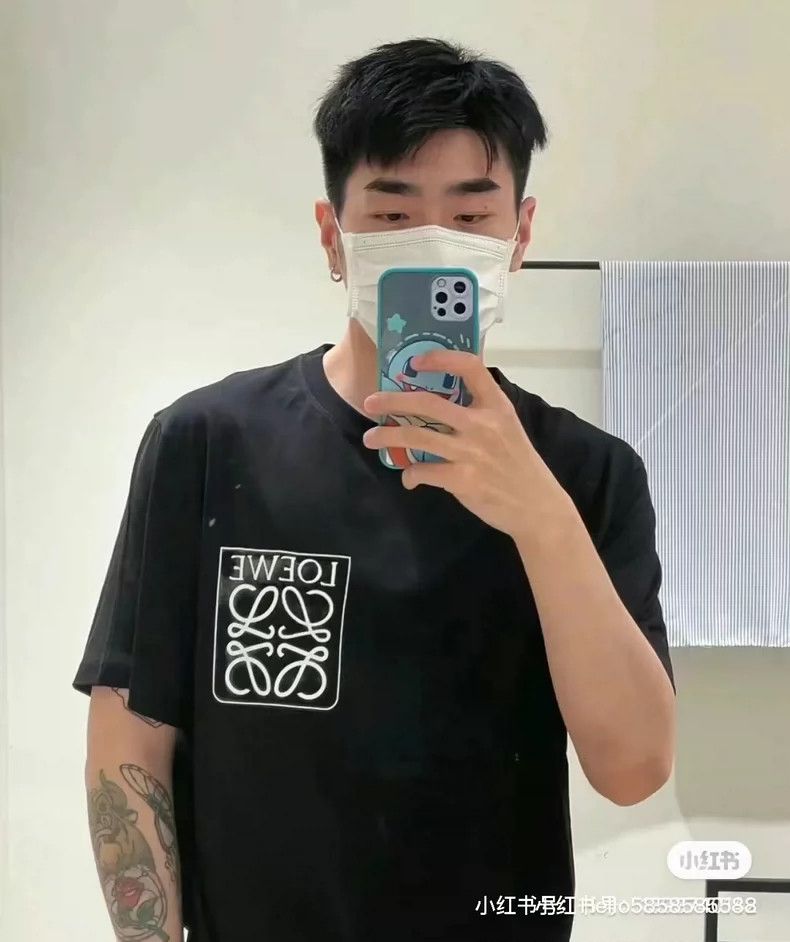 Loewe loewe Black short sleeves 2505-Nextarrow Size US XL / EU 56 / 4 - 6 Thumbnail