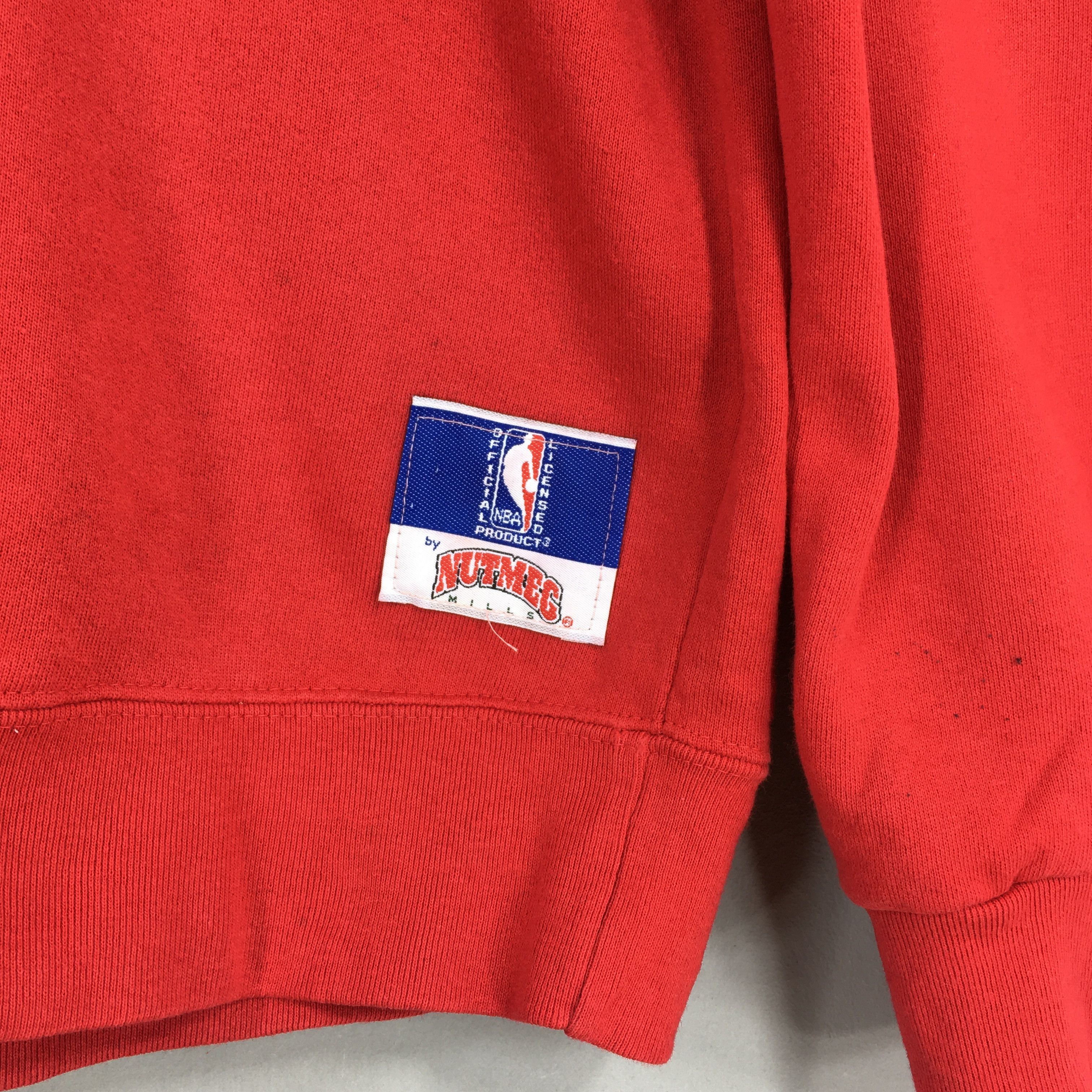 NBA Vintage 90s NBA Chicago Bulls Red Hoodie Sweatshirt Large Size US L / EU 52-54 / 3 - 7 Thumbnail