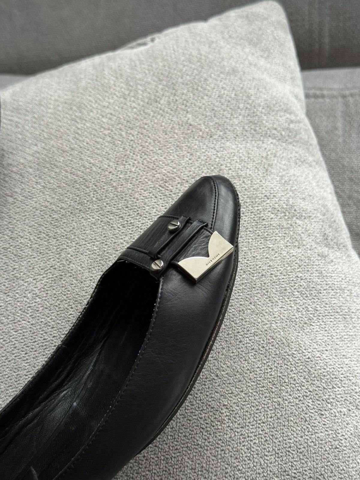 Givenchy Rare Givenchy Paris Black Leather Flat Ballet Shoes Sz 39,5 Size US 9.5 / IT 39.5 - 14 Thumbnail