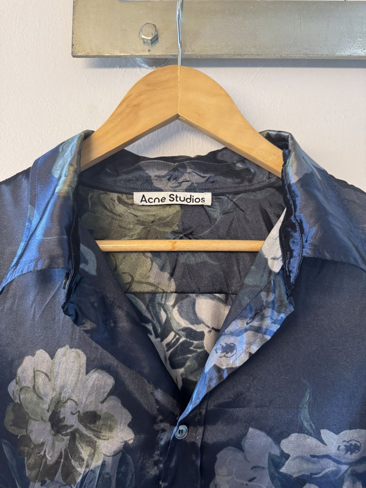 Acne Studios Acne Studios - Setar Long Sleeve Crinkled Shirt Size US M / EU 48-50 / 2 - 6 Thumbnail