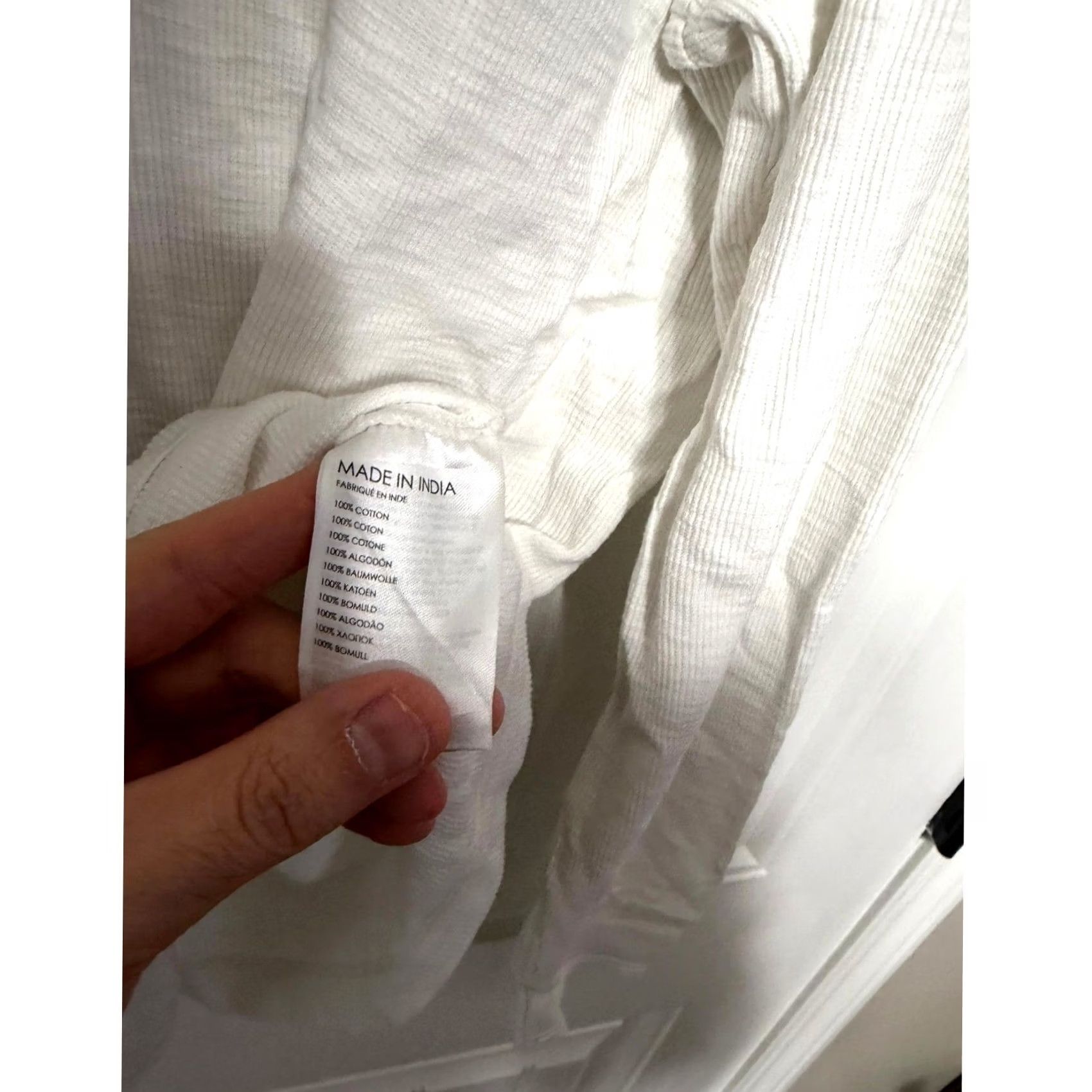 Club Monaco Henley Mens Large White Long Sleeve Cotton Slub Euc, Men's — image 4 of 5