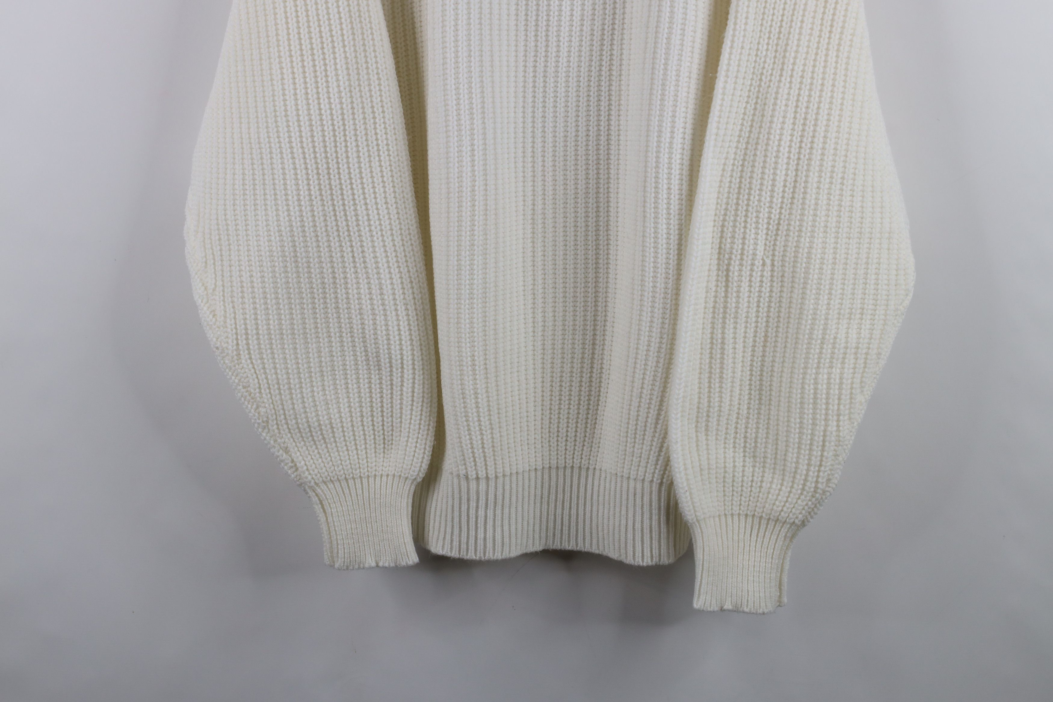 Vintage Vintage 90s Streetwear Ribbed Knit Crewneck Sweater White Size US XL / EU 56 / 4 - 3 Thumbnail