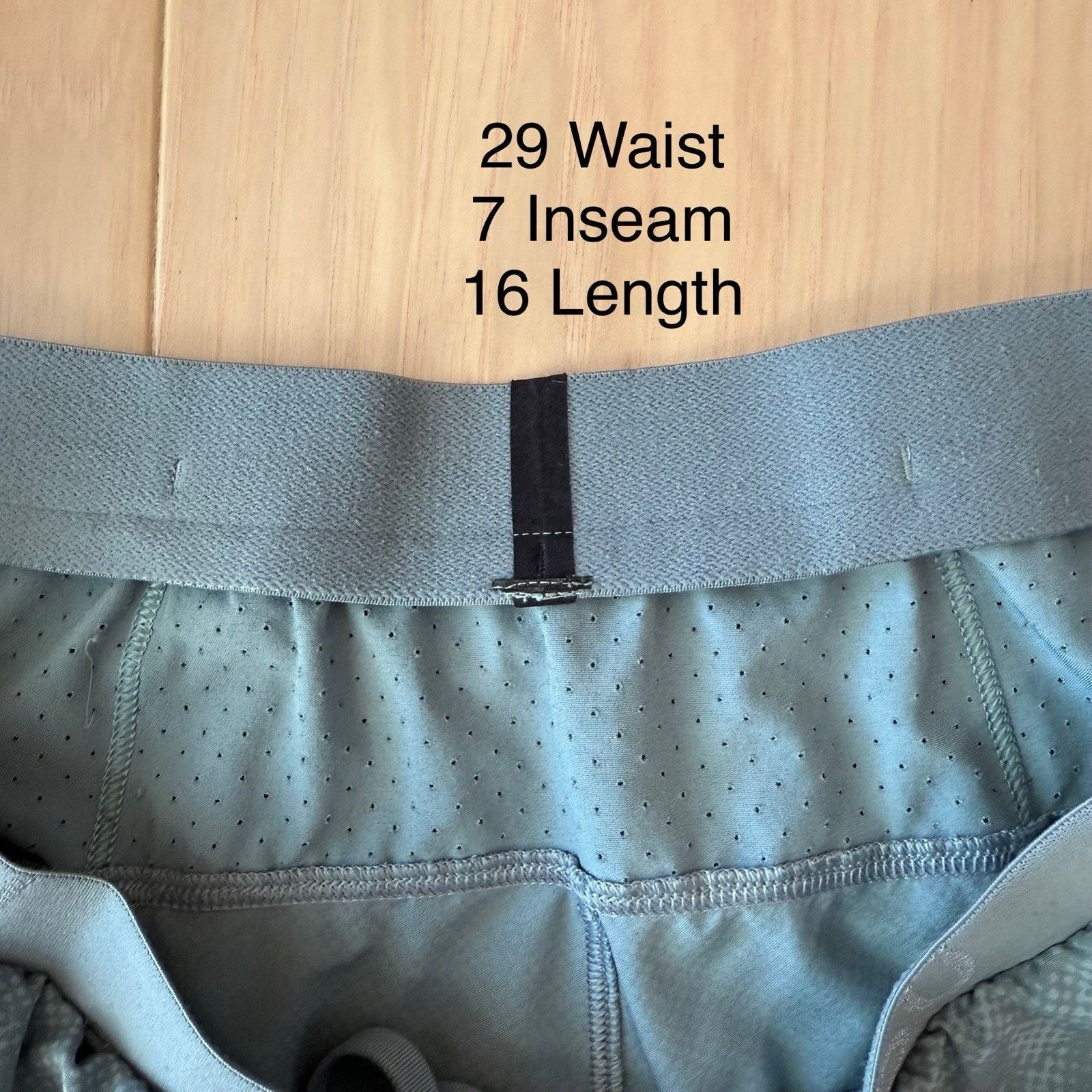 Lululemon Lululemon All Terrain Shorts M Gray Workout Athleisure ABC Size US 29 - 5 Thumbnail