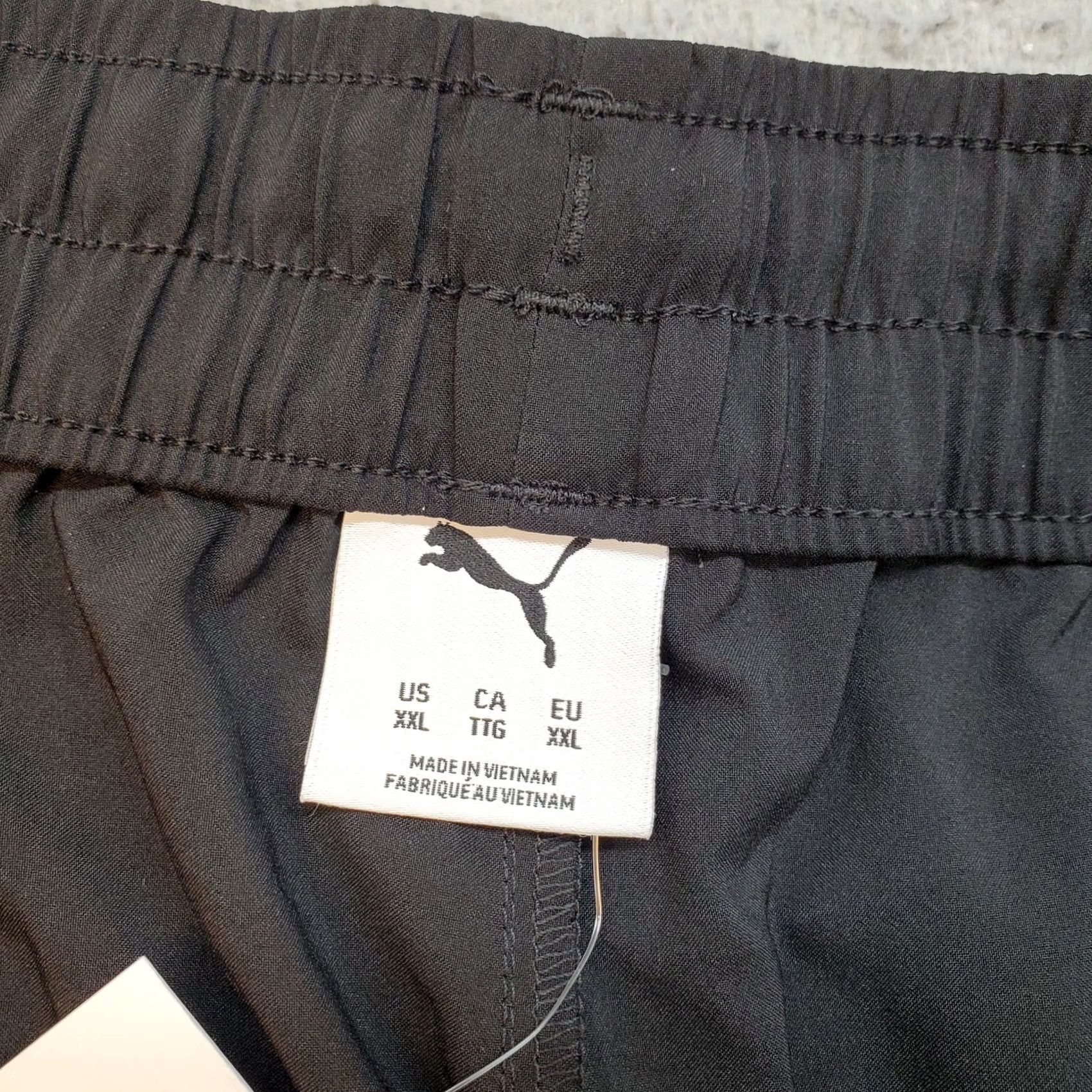 Puma PUMA Running Shorts Mens XXL Black Comfort Moisture Wicking Elastic Waist Athletic Pocket Slit 7" Inseam Size US 39 - 7 Thumbnail