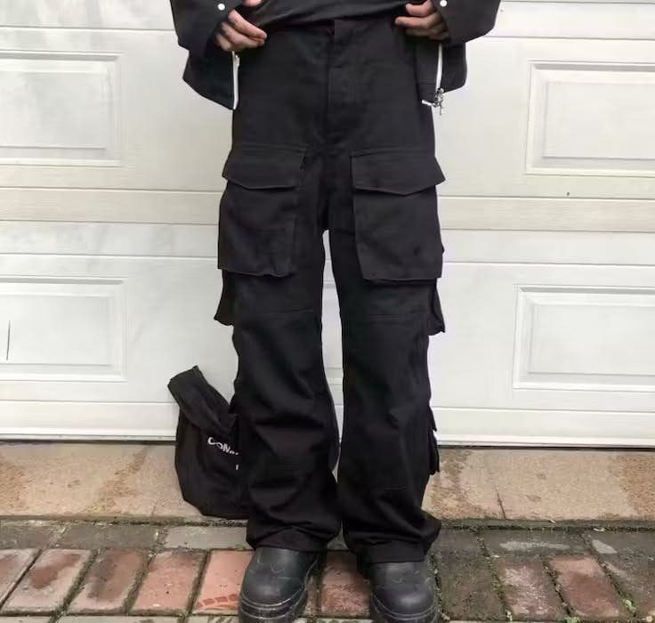 Japanese Brand Black Cargo Pant Size US 32 / EU 48 - 2 Thumbnail