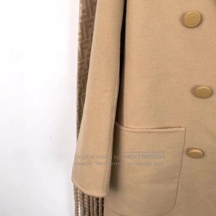 Fendi Fendi Brown Wool Double-Breasted Coat. Size US S / EU 44-46 / 1 - 4 Thumbnail