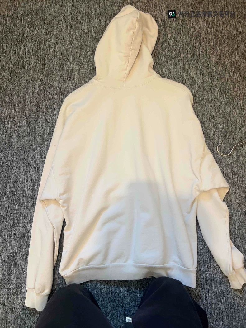 Balenciaga Balenciaga SS22 Double Loop Solid Unity Print Long Sleeve H Size US M / EU 48-50 / 2 - 2 Thumbnail