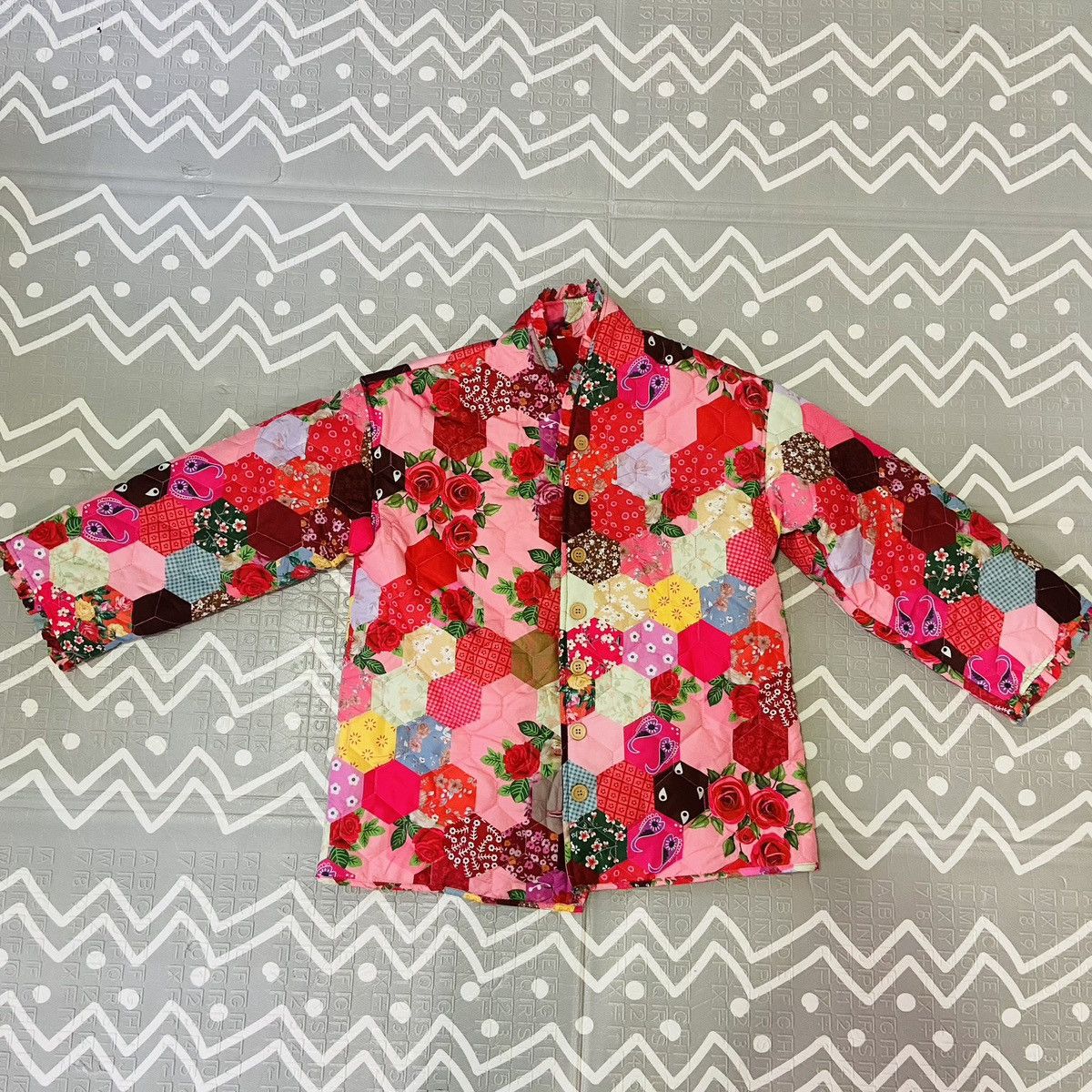 Vintage retro floral Hawaiian light puffer jacket coat
