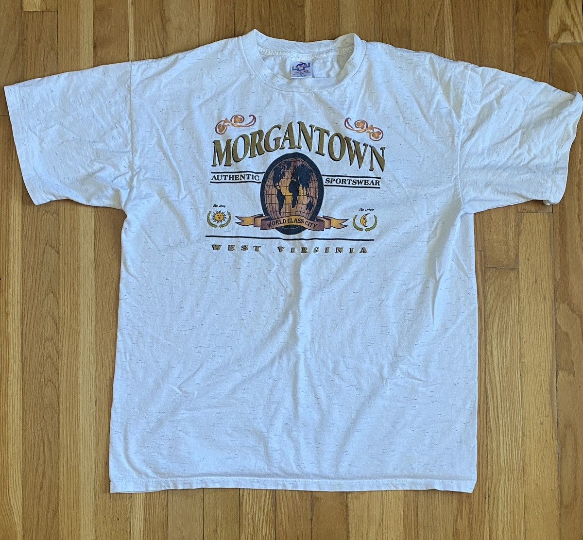 Vintage Morgantown vintage sportswear single stitch tee t-shirt Size US XL / EU 56 / 4 - 1 Thumbnail