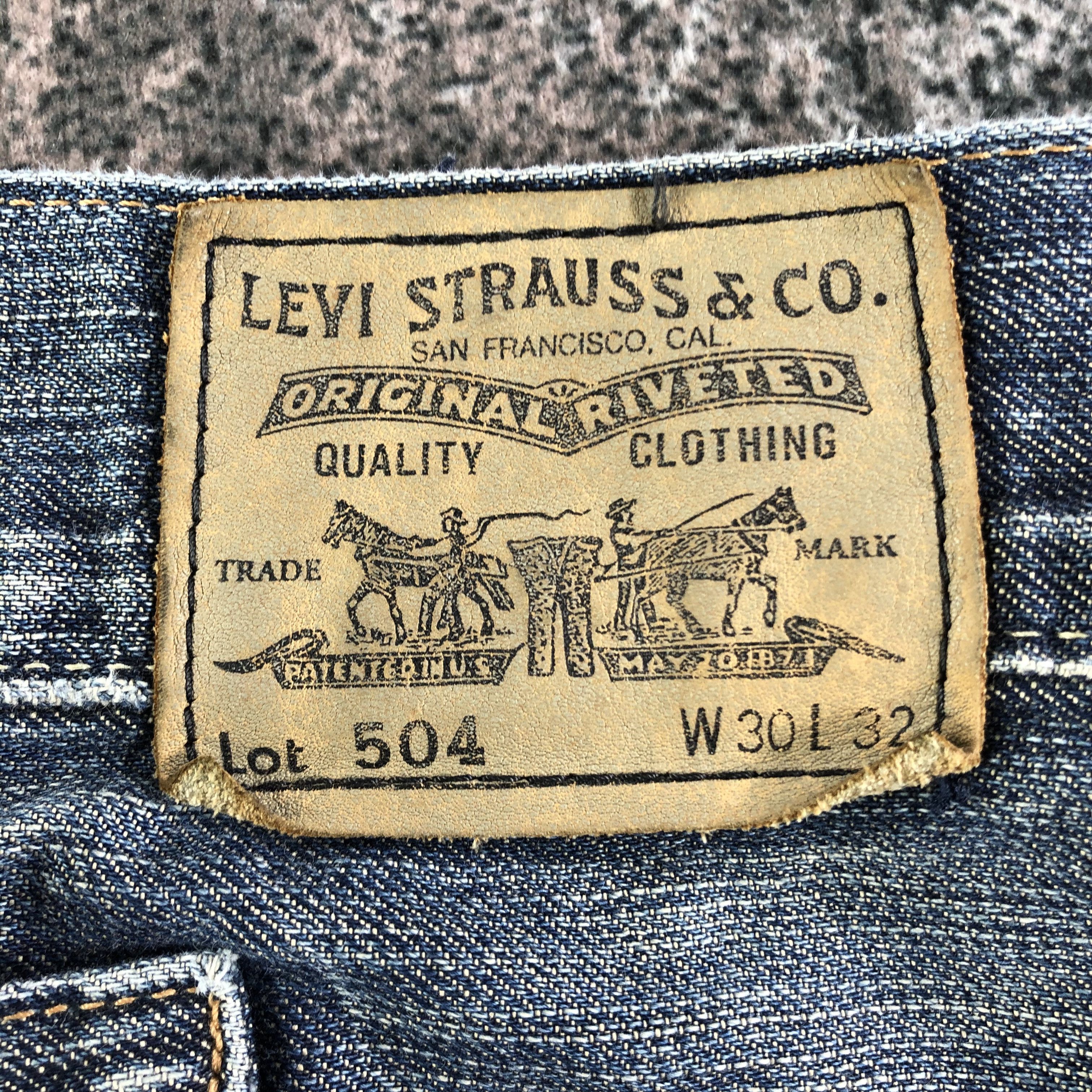 Levi's Vintage Levis Jeans 504 Distressed Denim KJ2528 Size US 30 / EU 46 - 5 Thumbnail