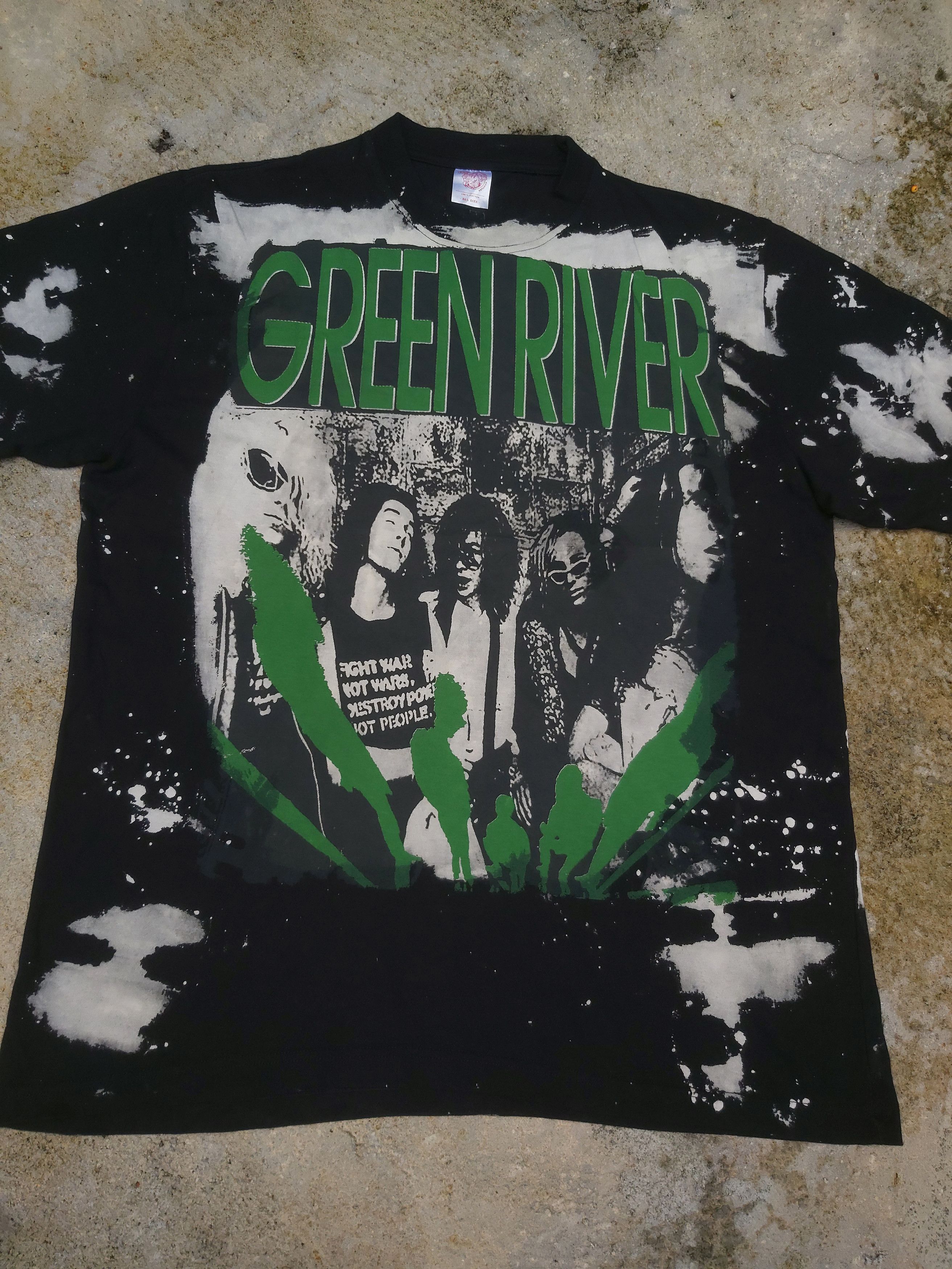 Band Tees × Vintage 💥 Bootleg Green River Band Mosquitohead 