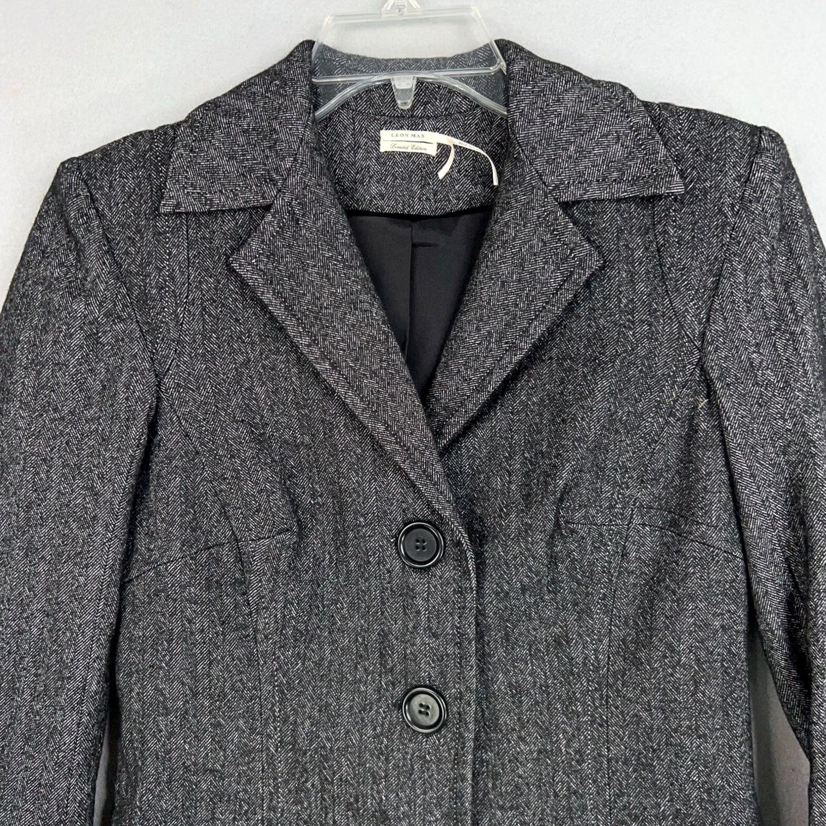 Vintage LEON MAX Coat Womens 6 Gray Herringbone Wool Blend Limited Edition Trench Pea Jacket Overcoat Size M / US 6-8 / IT 42-44 - 2 Thumbnail