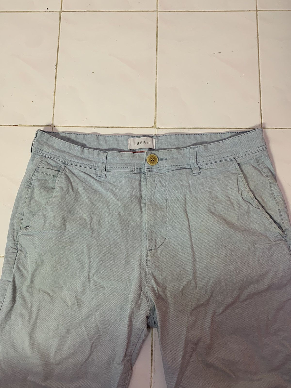 Esprit Steals! Esprit Casual Short Pants Size US 34 / EU 50 - 3 Thumbnail