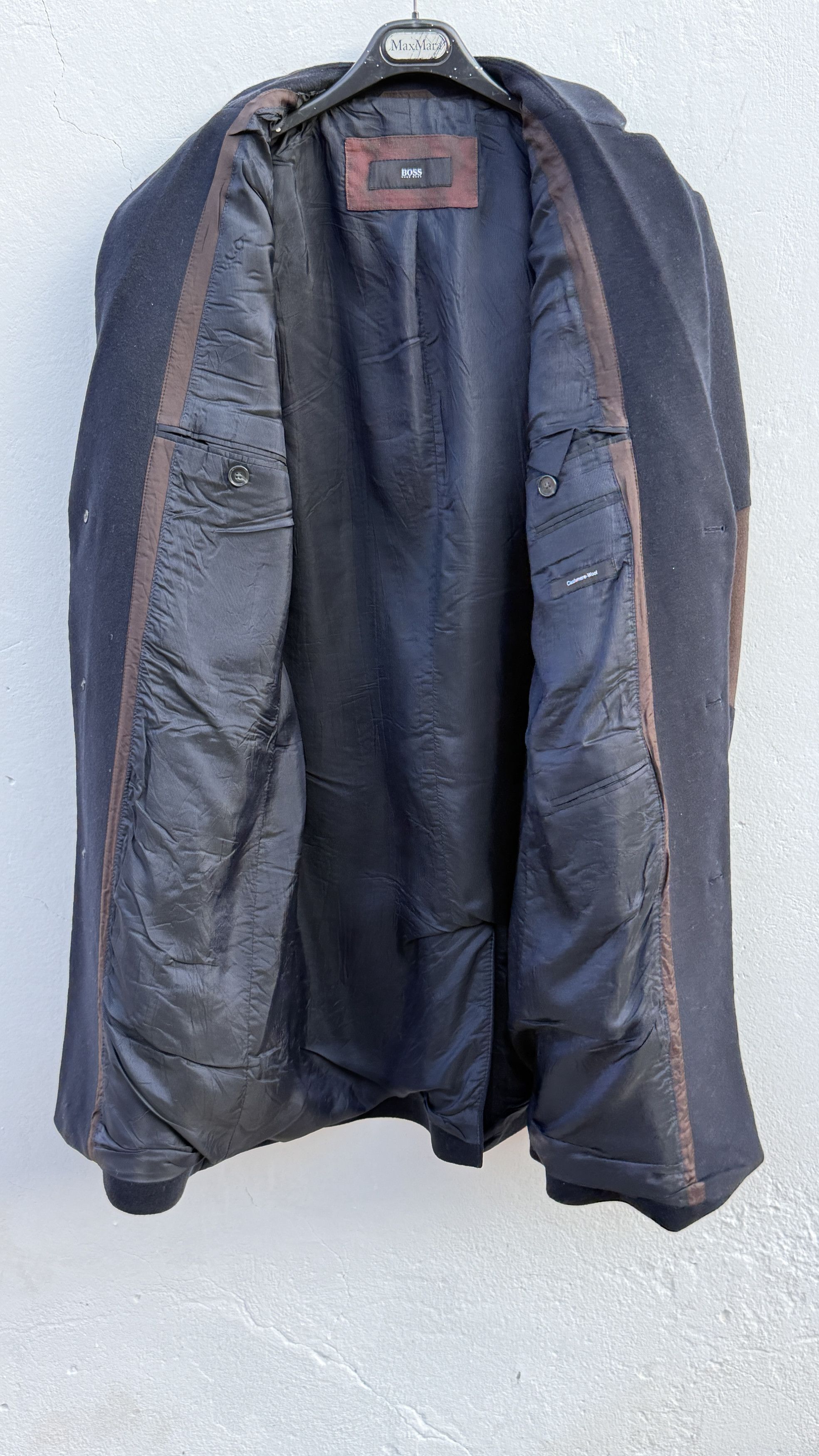 Hugo Boss 🔥 modern coat Hugoboss slim size 46R cashmere wool Size US L / EU 52-54 / 3 - 5 Thumbnail