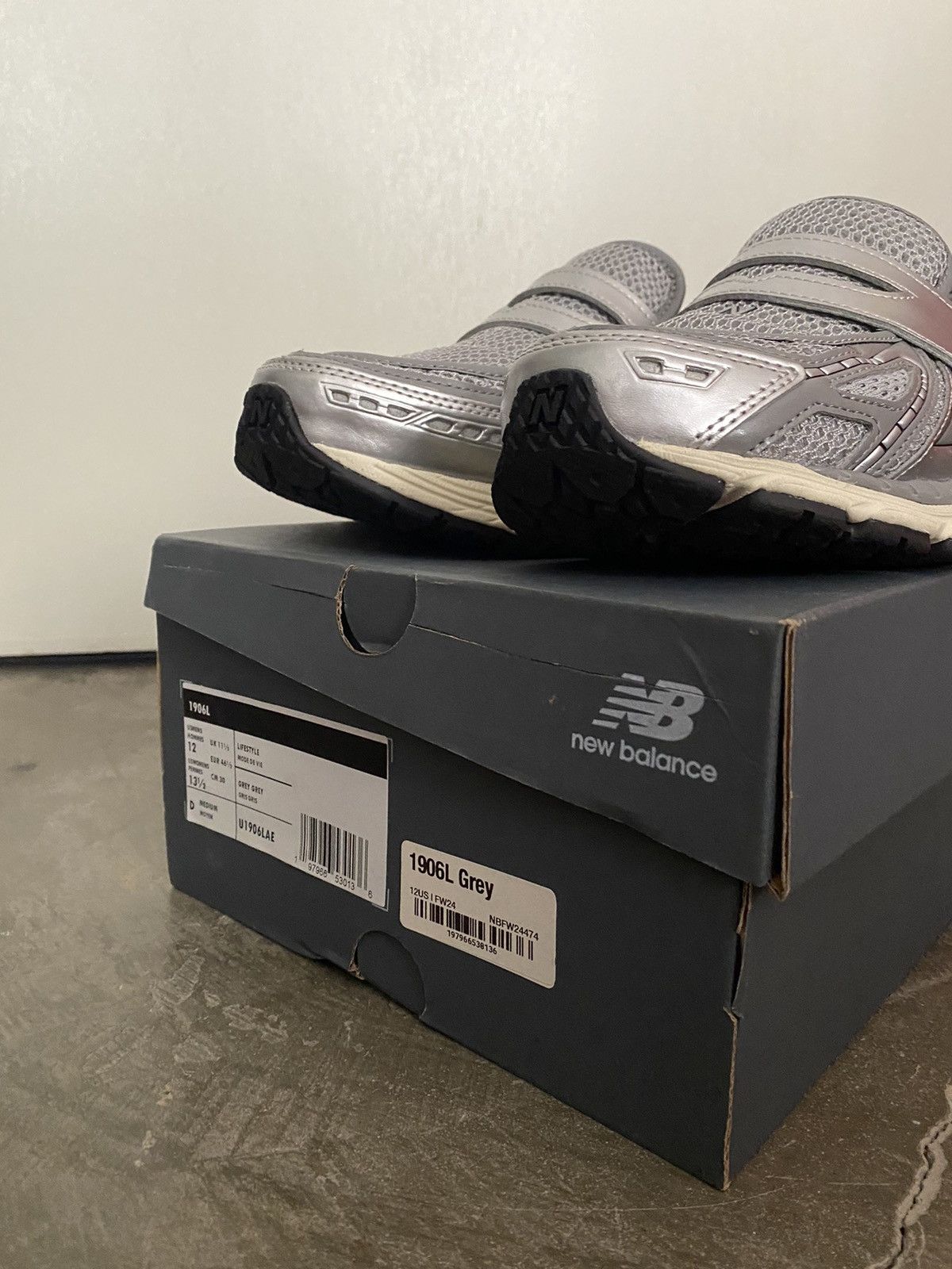 New Balance New Balance Grey Silver 1906L U1906LAE US12 Loafer Size US 12 / EU 45 - 11 Thumbnail