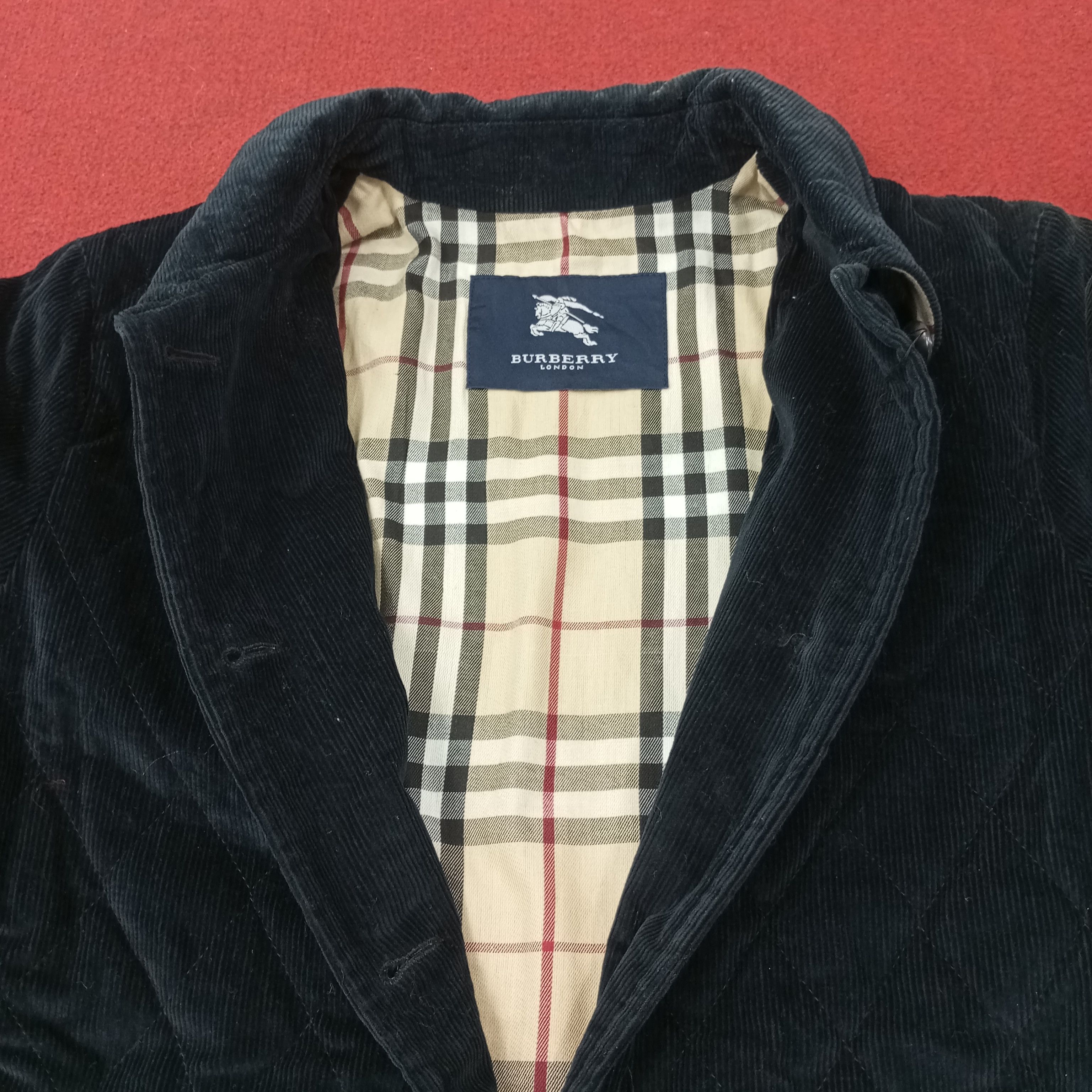 Burberry Burberry London Fashion Brand Custom Velvet Jacket c241n1 Size US S / EU 44-46 / 1 - 3 Thumbnail