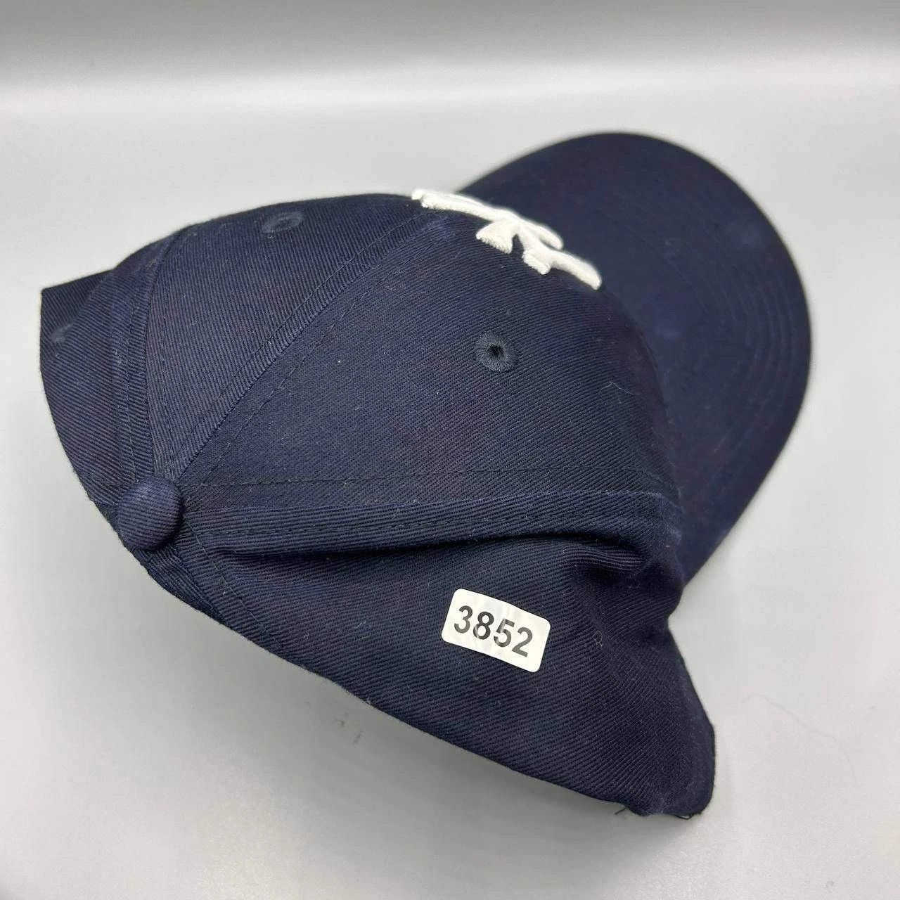 MLB New York Yankees Hat Men Embroidered MLB Strap Back Size ONE SIZE - 7 Thumbnail