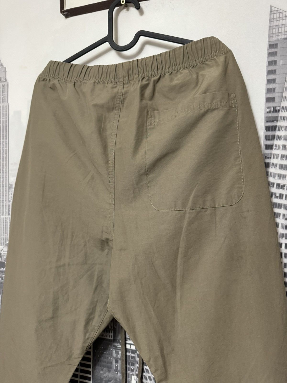 Fear of God 🔥Fear of God Essentials Taupe Track Pants SZ Medium Size US 32 / EU 48 - 10 Thumbnail