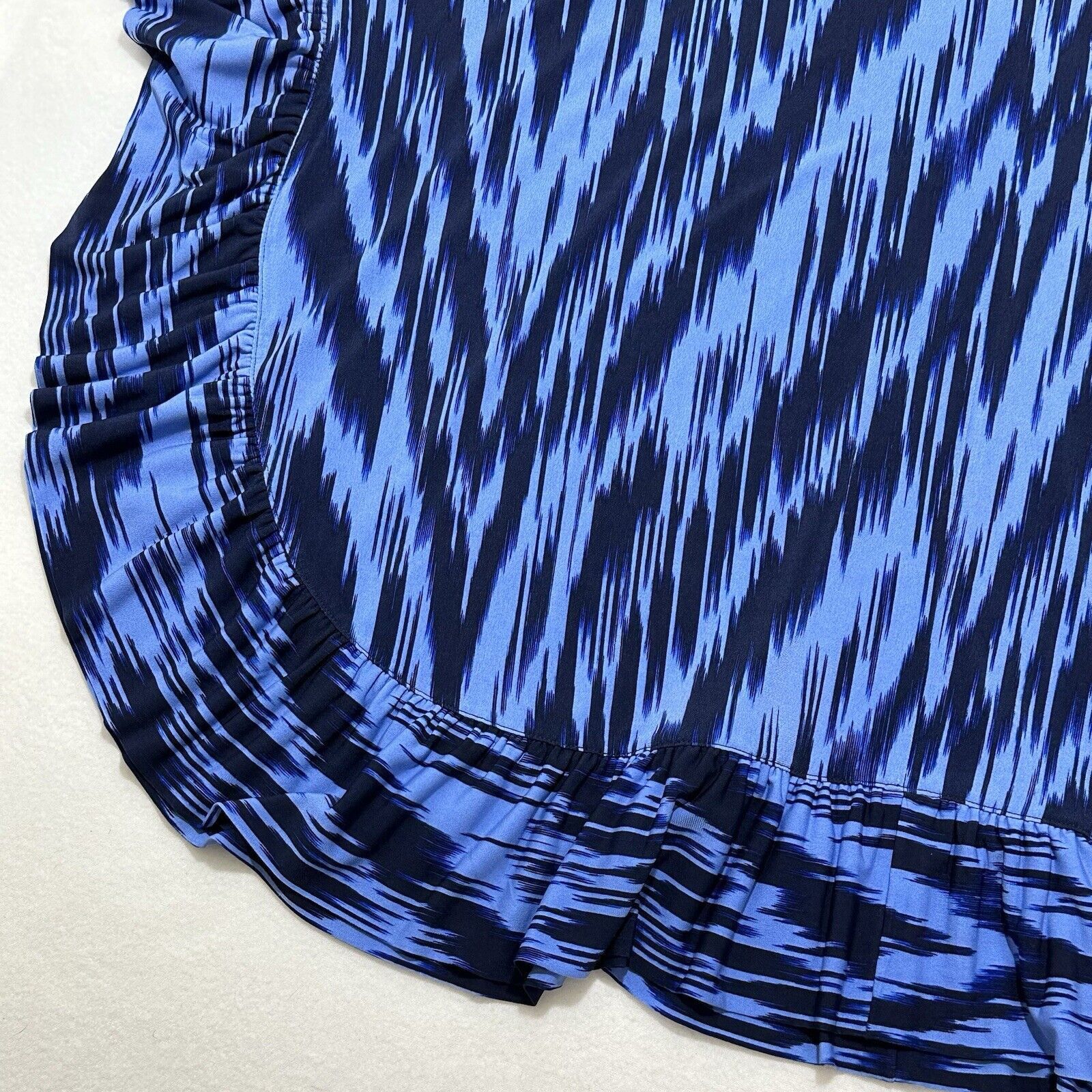 Michael Kors Michael Kors Large Blue V-Neck Blouse Kaftan Top Eyelet Size L / US 10 / IT 46 - 14 Thumbnail