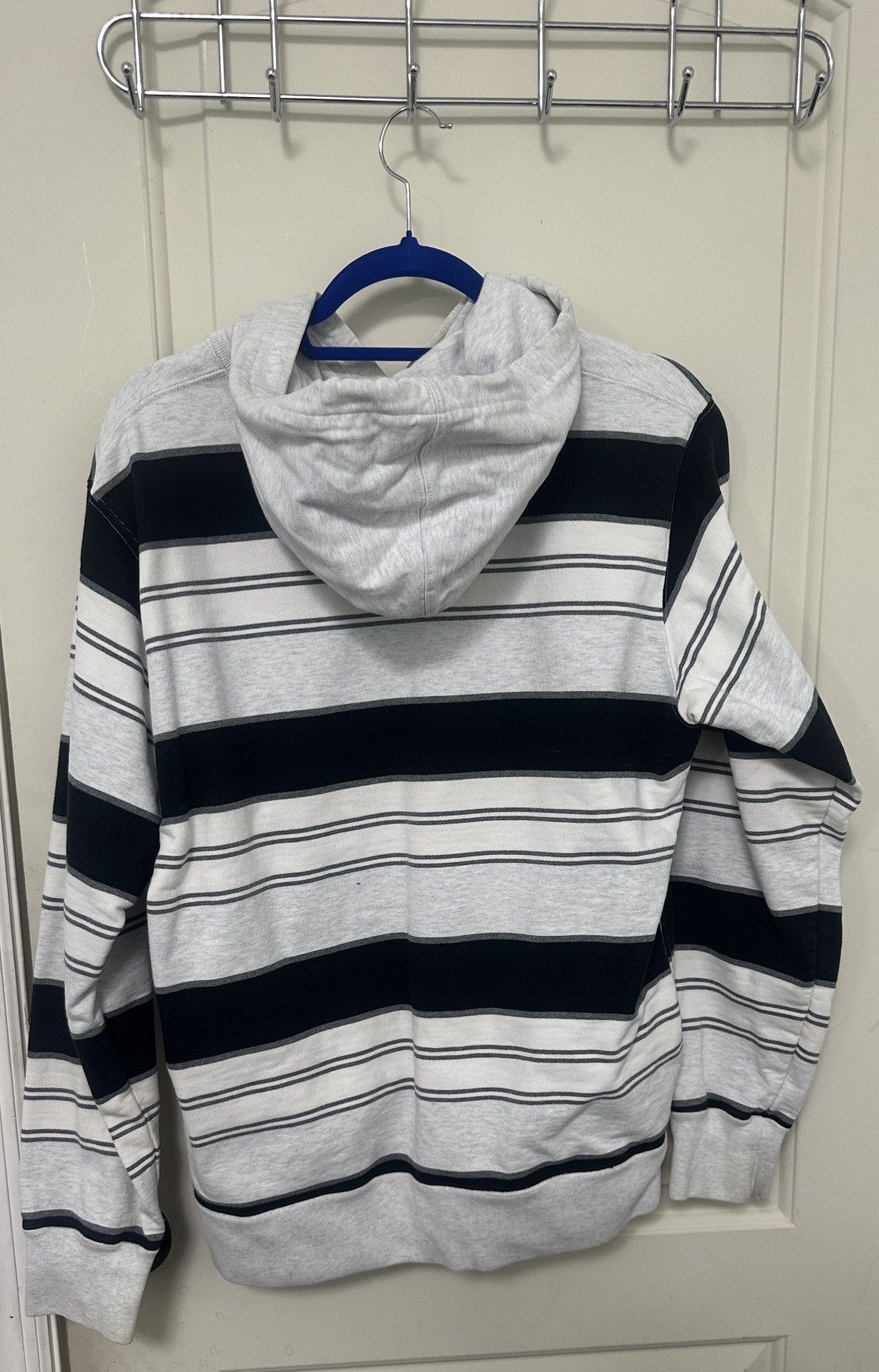 Supreme Supreme Hoodie Size US M / EU 48-50 / 2 - 2 Thumbnail