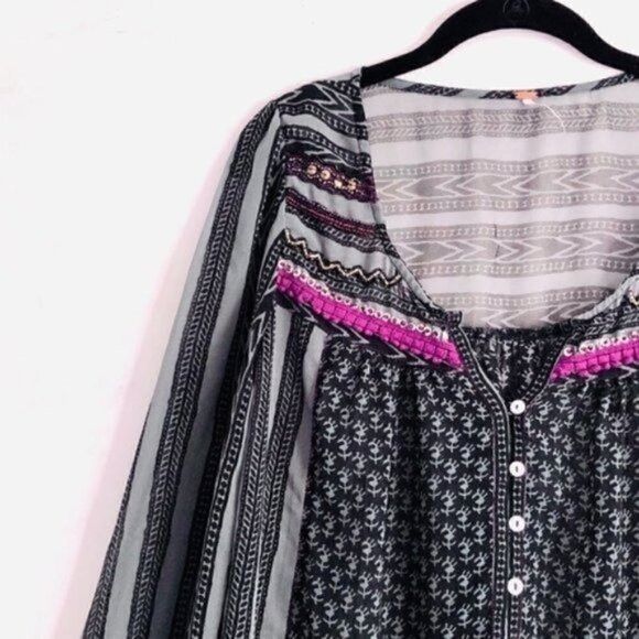 Free People Free People Top S Feather in Wind Embellished Sheer Printed Size S / US 4 / IT 40 - 4 Thumbnail