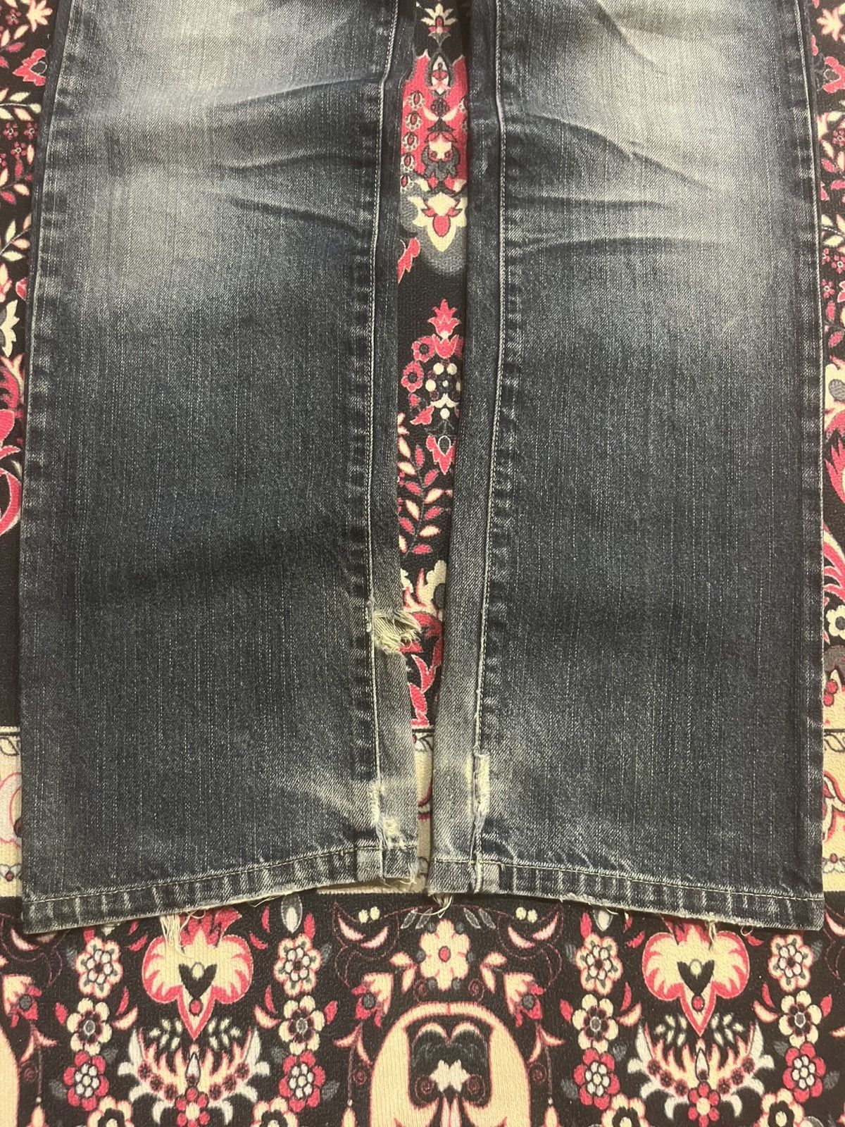 Undercover Vintage Japanese Brand Amore Puro Dark Whisker Frayed Jeans Size US 29 - 8 Thumbnail